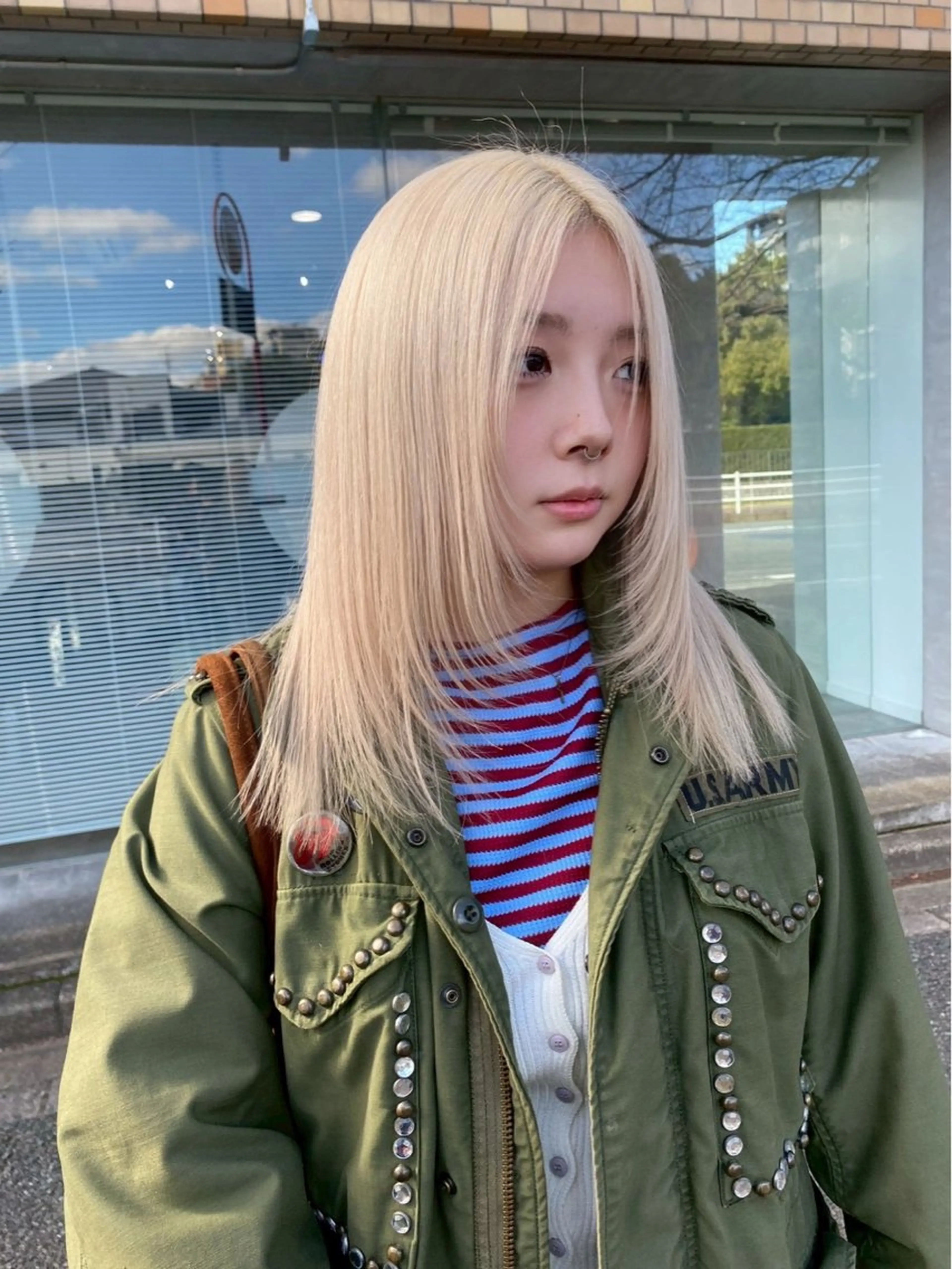 セミロング 顔まわりレイヤー 顔周りカット レイヤーカット カット ヘアカラー トリートメント qpula クプラのヘアスタイル