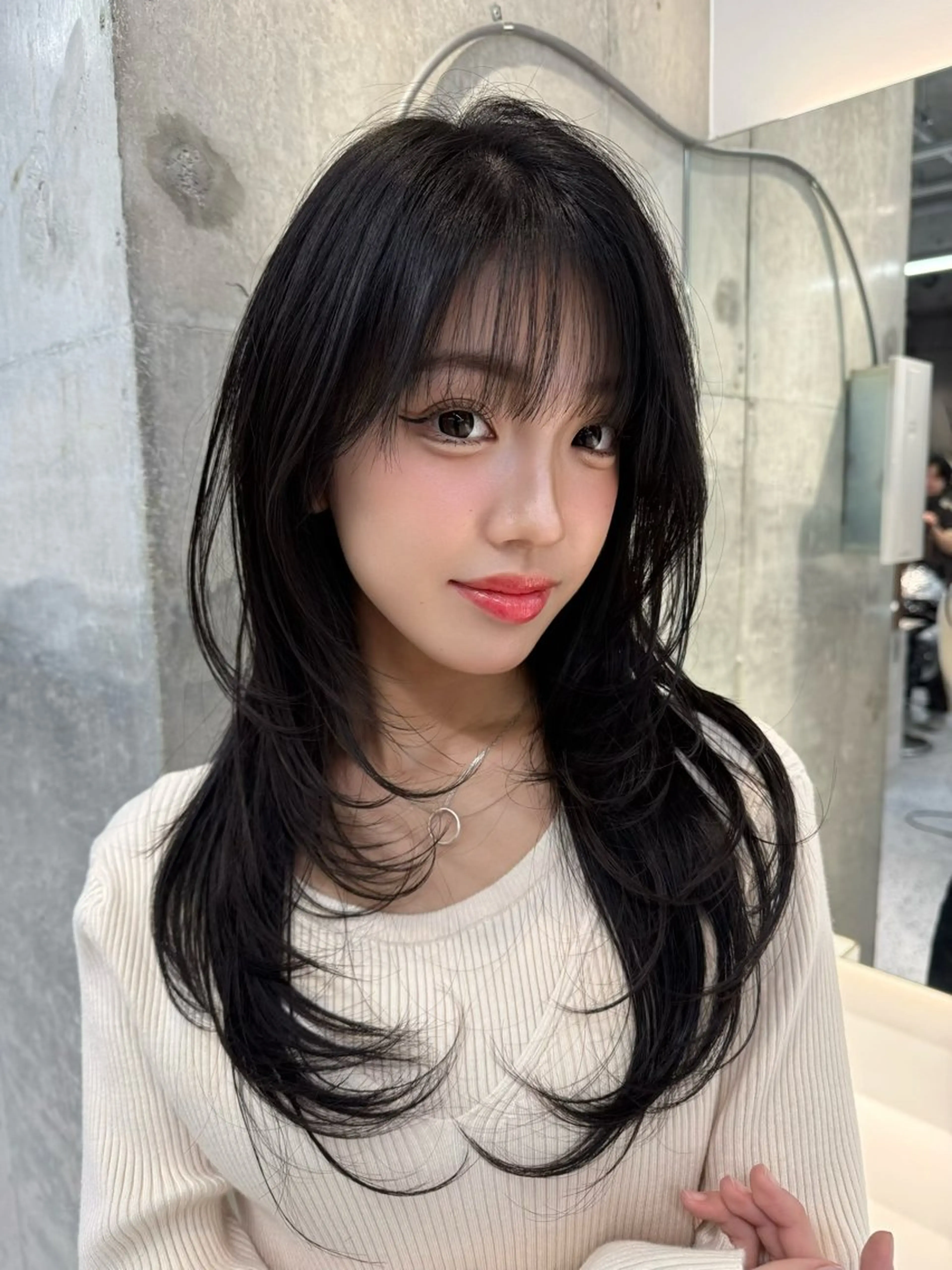 セミロング カラー 透明感カラー 髪質改善 韓国風ヘア レイヤーカット トリートメント カット 縮毛矯正 トリートメント ✨レイヤー/韓国 /✨ヘア山下　遥のヘアスタイル