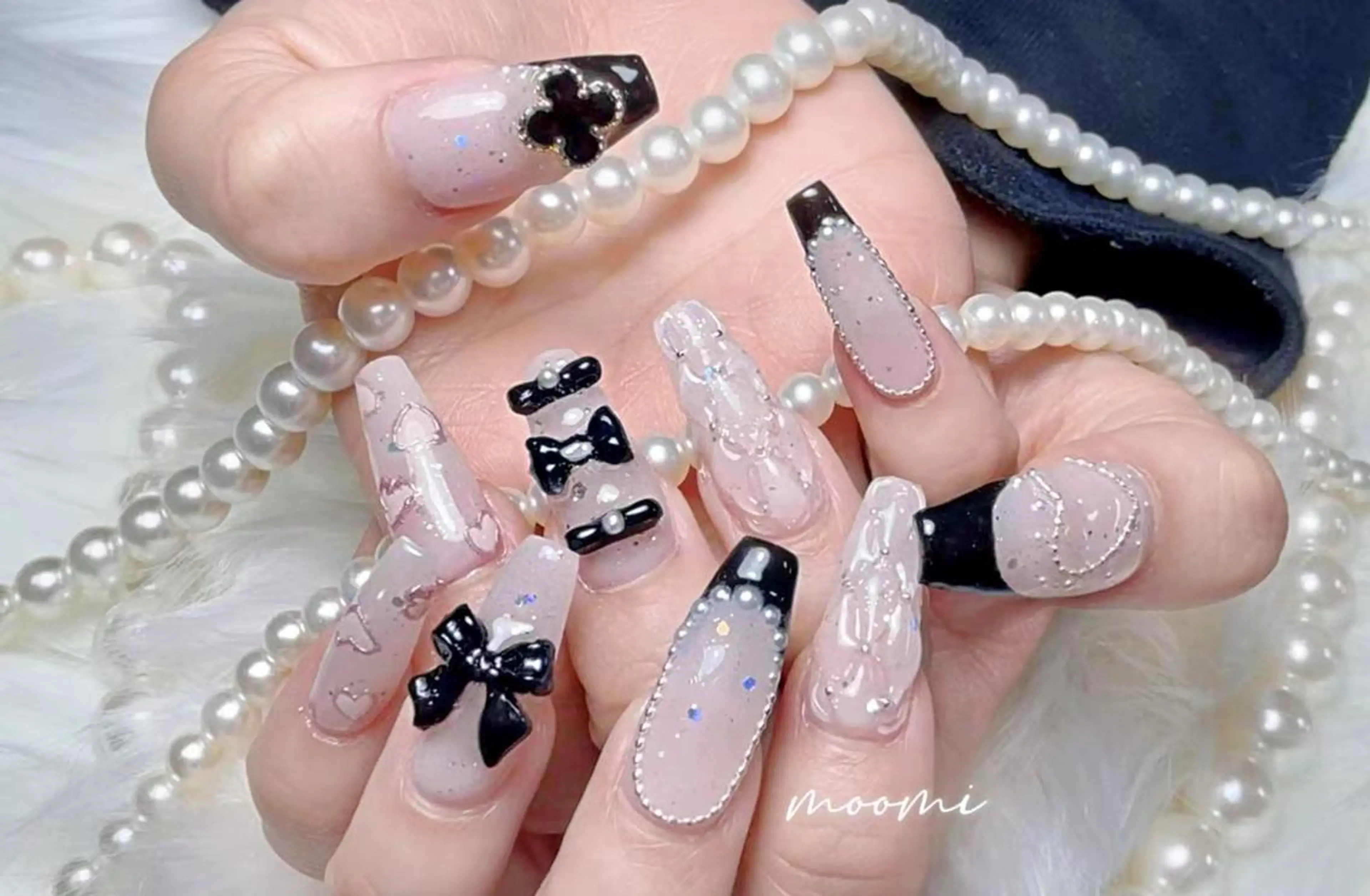 ネイル 長さ出し ジェルネイル グラデーション 韓国ネイル マグネットネイル moomi nail スカルプ専門のネイルデザイン