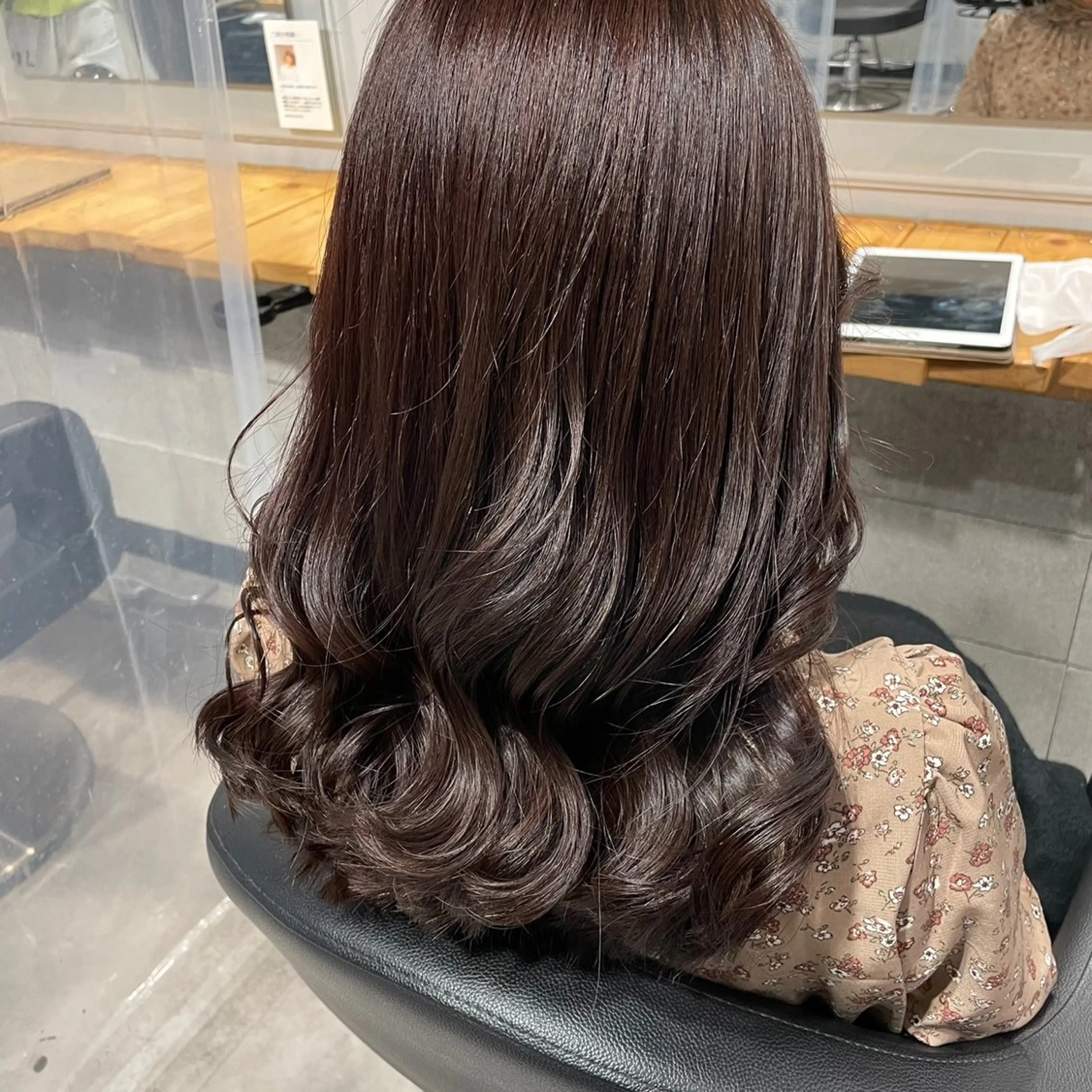 ロング ヘアカラー トリートメント ヘッドスパ レイヤーStyle 🩵菜々実のヘアスタイル