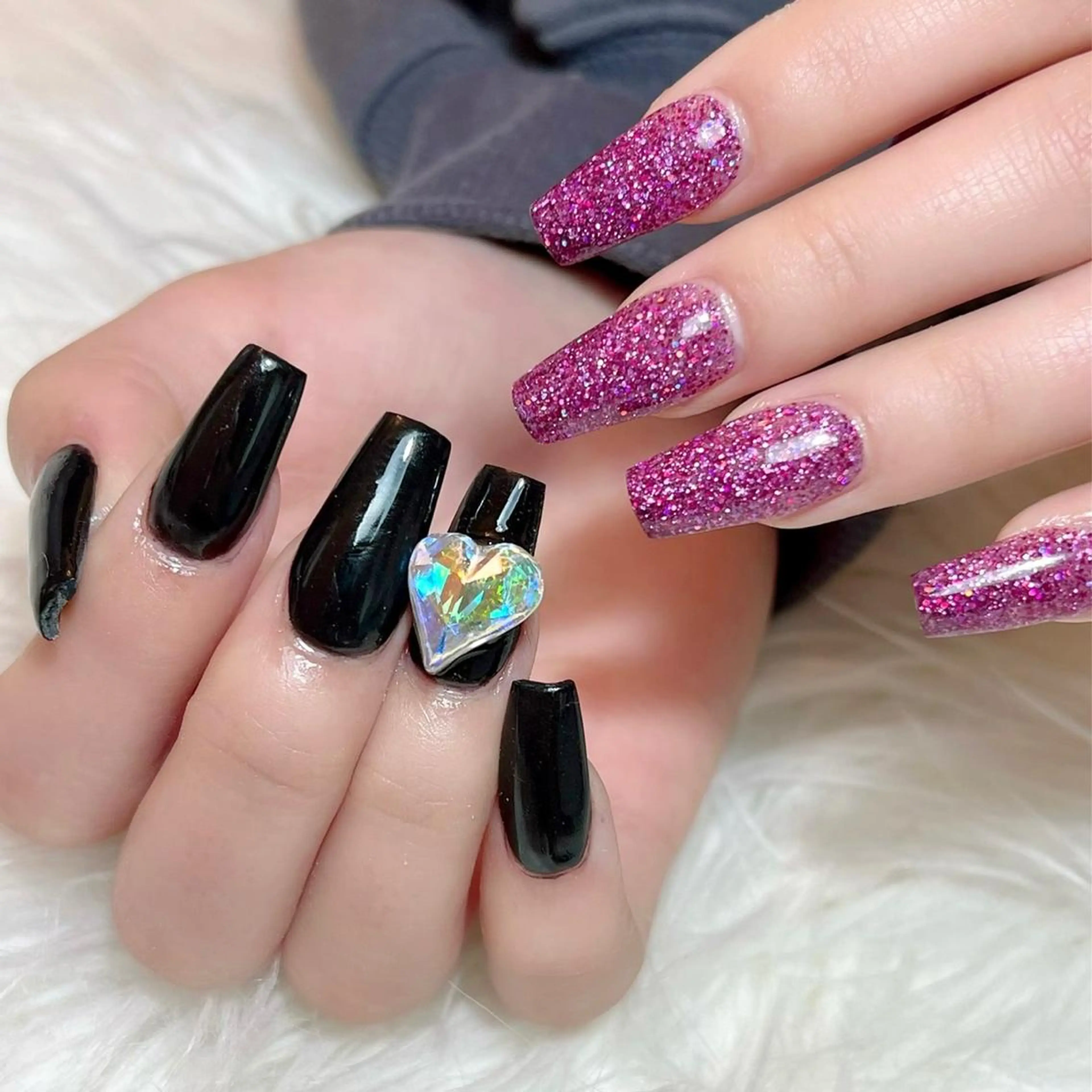 ネイル シェヌネイル JURAのネイルデザイン