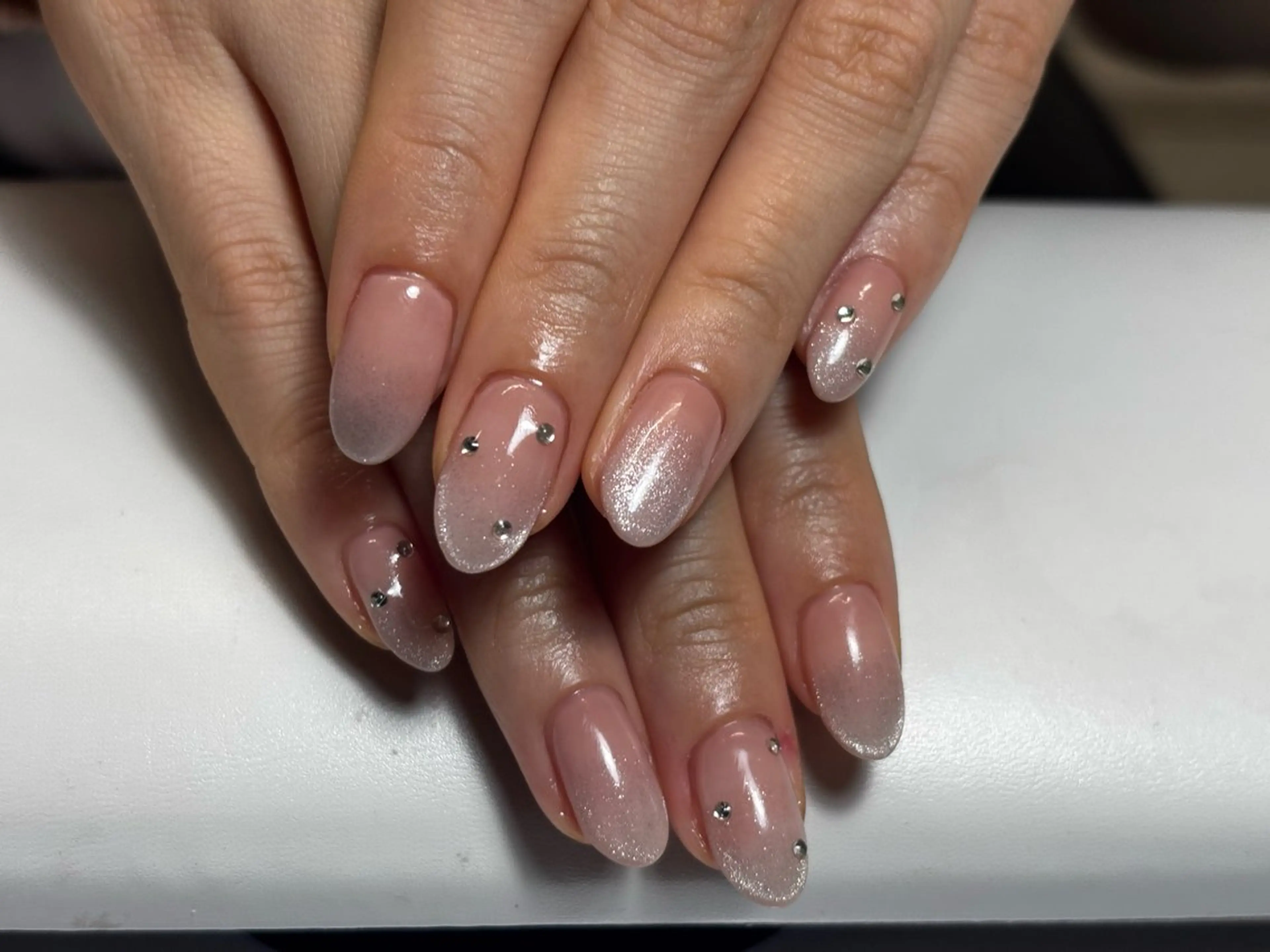 ネイル Nail&Eyelash epa 仙台駅前店所属・さとう のぞみのネイルデザイン