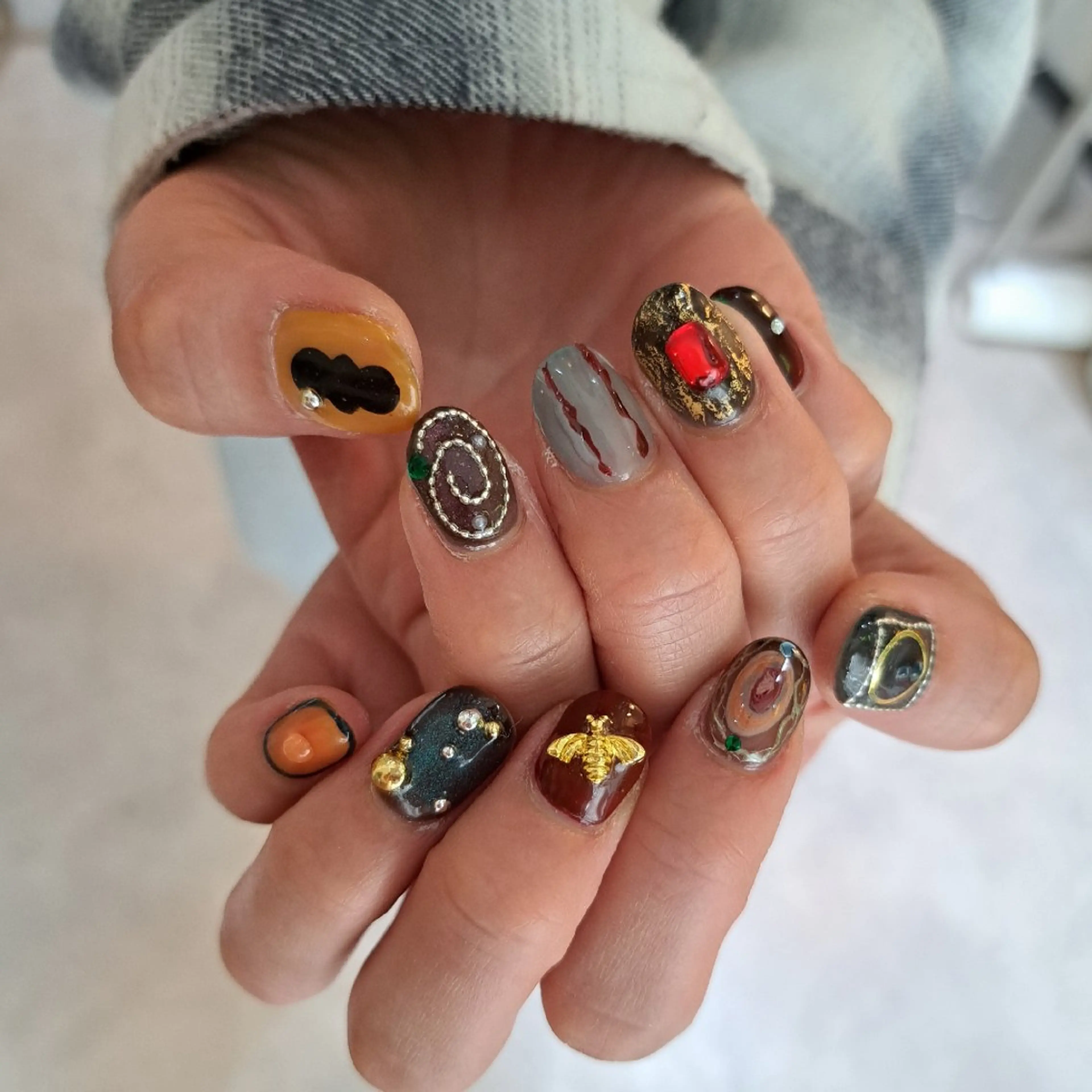 ネイル アートネイル ジェルネイル 持ち込み Nail mood デザイン持ち込みokのネイルデザイン