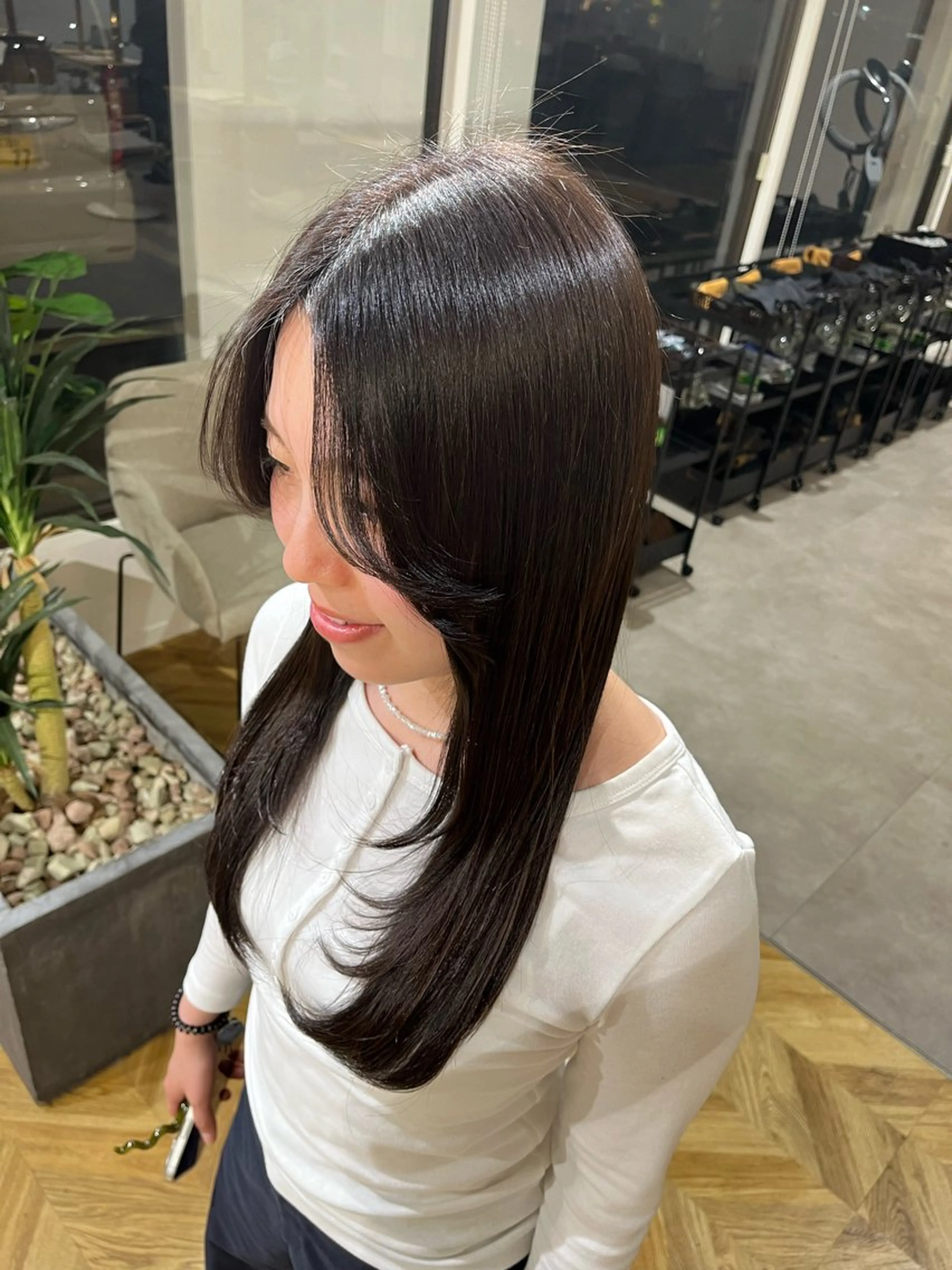 ロング 髙橋 美妃のヘアスタイル