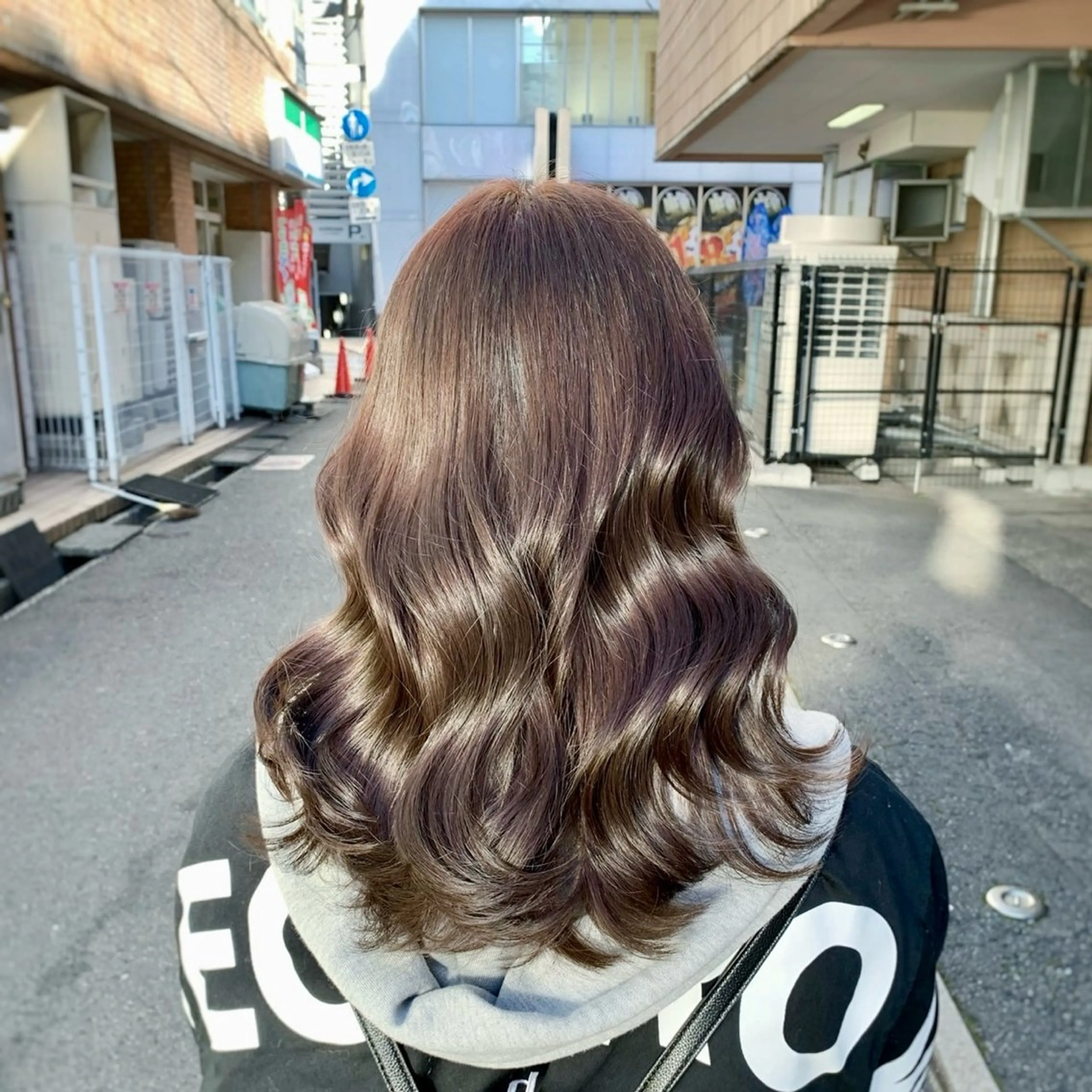 セミロング aroot 町田駅徒歩10秒のヘアスタイル
