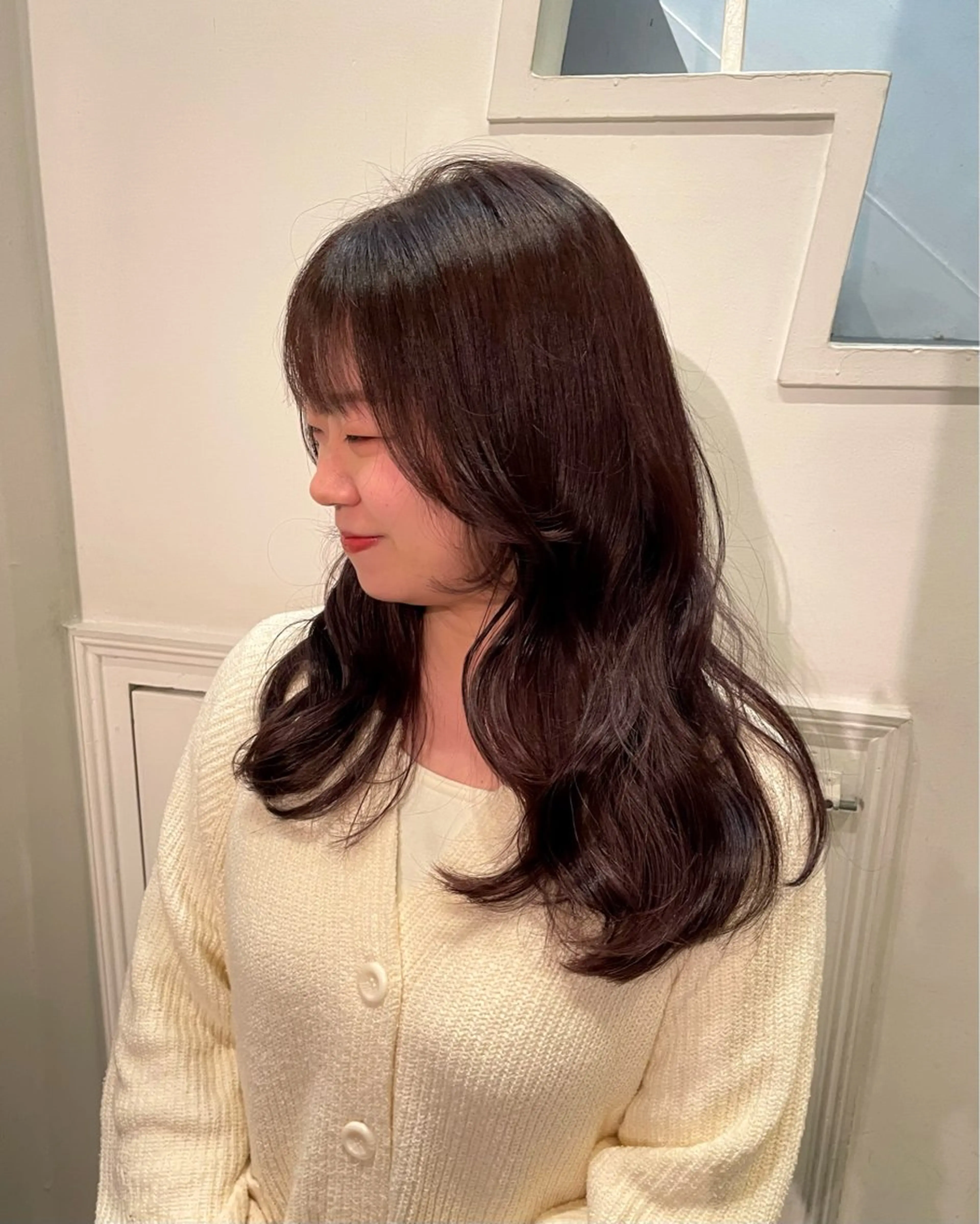 ロング カラー 向坂 亜美のヘアスタイル