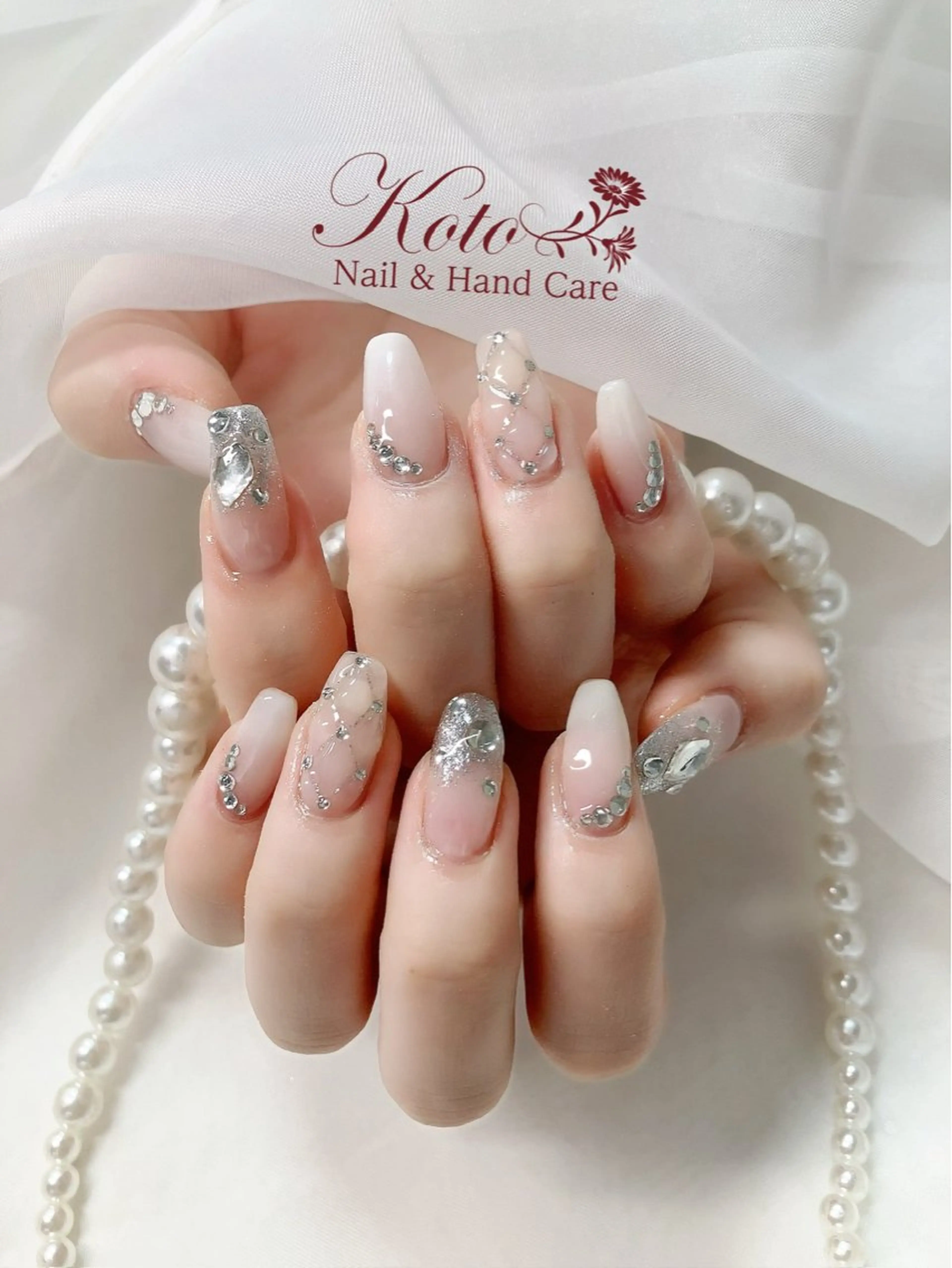 ネイル 長さ出し ジェルネイル 持ち込み ニュアンスネイル 赤色 ハンドネイル Nail Salon KOTOのネイルデザイン