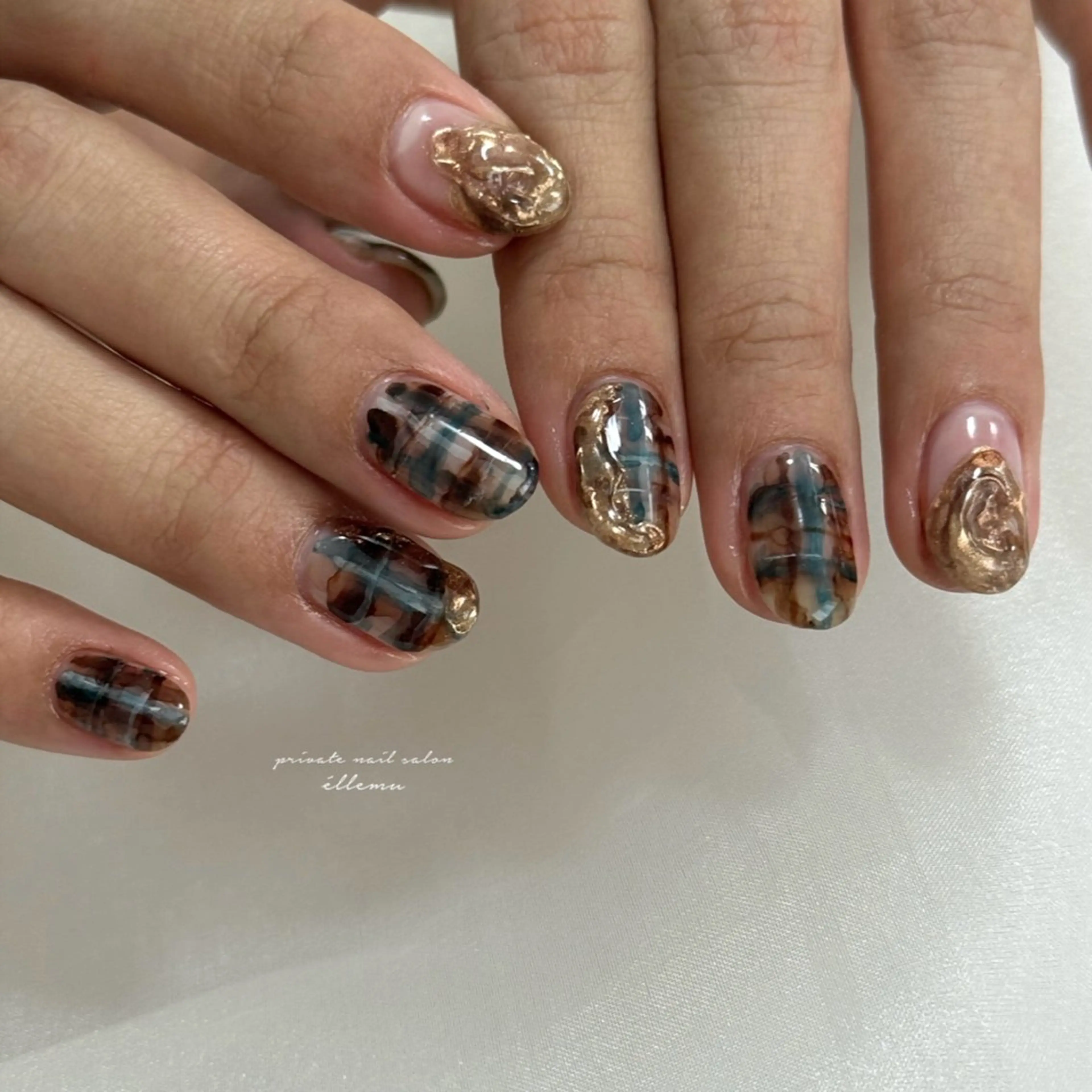 ネイル ハンドネイル éllemu えるみゅのネイルデザイン