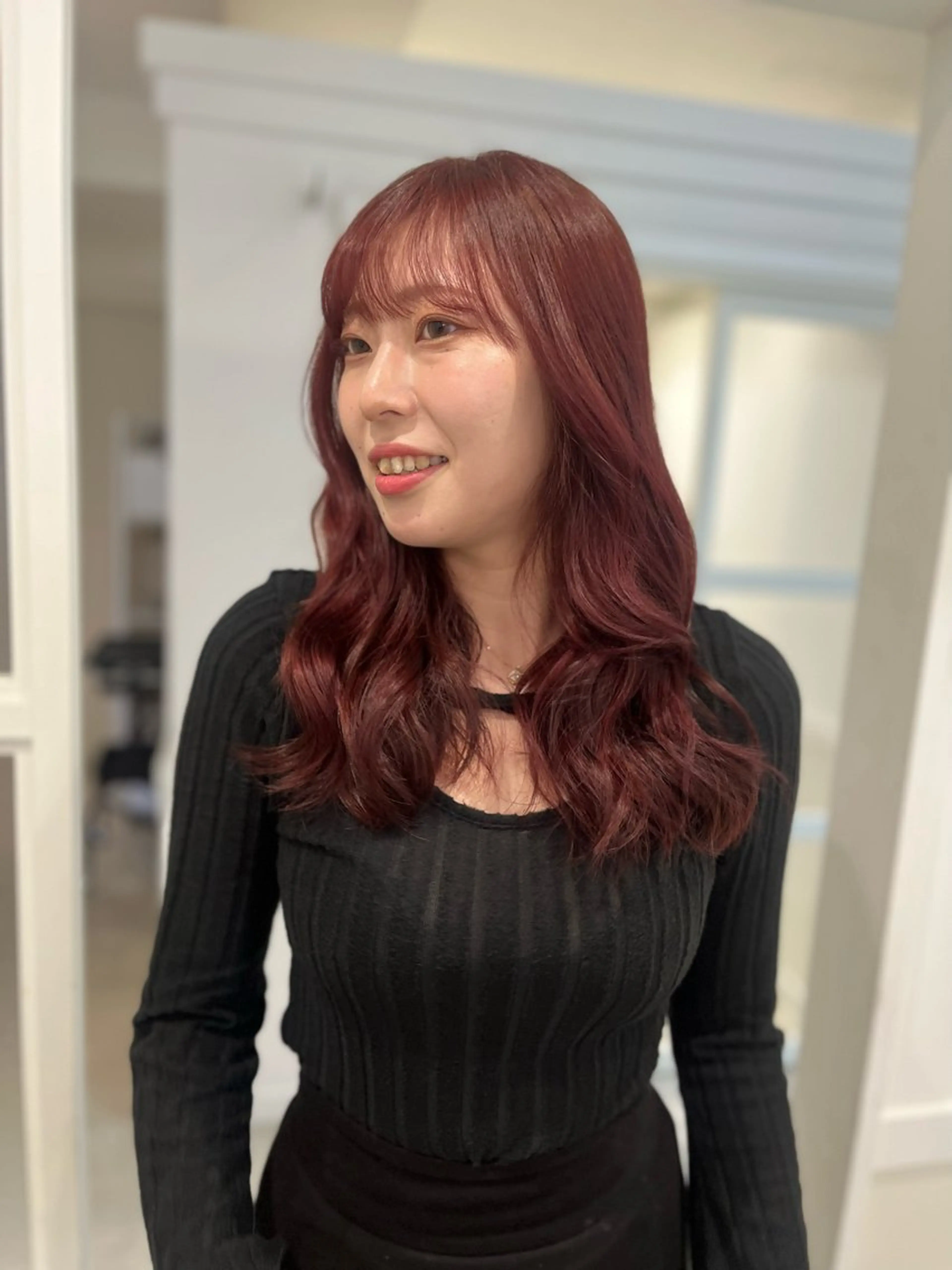 ロング カラー ブリーチ 透明感カラー ブリーチなしカラー 髪質改善 トリートメント 【ただの天才 🎨】のヘアスタイル