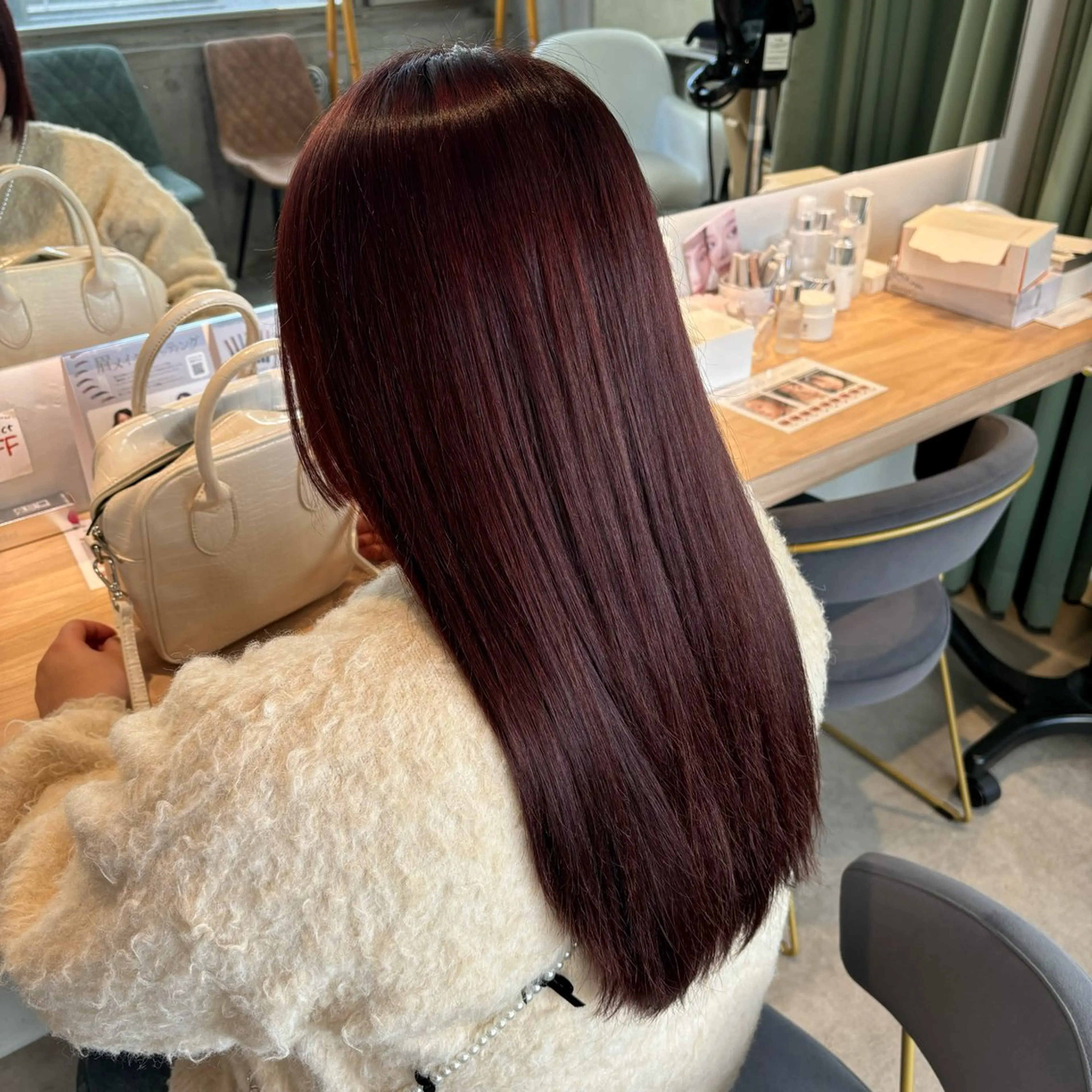 ロング カラー レッドカラー りあの🎀 /暖色カラー🍒のヘアスタイル