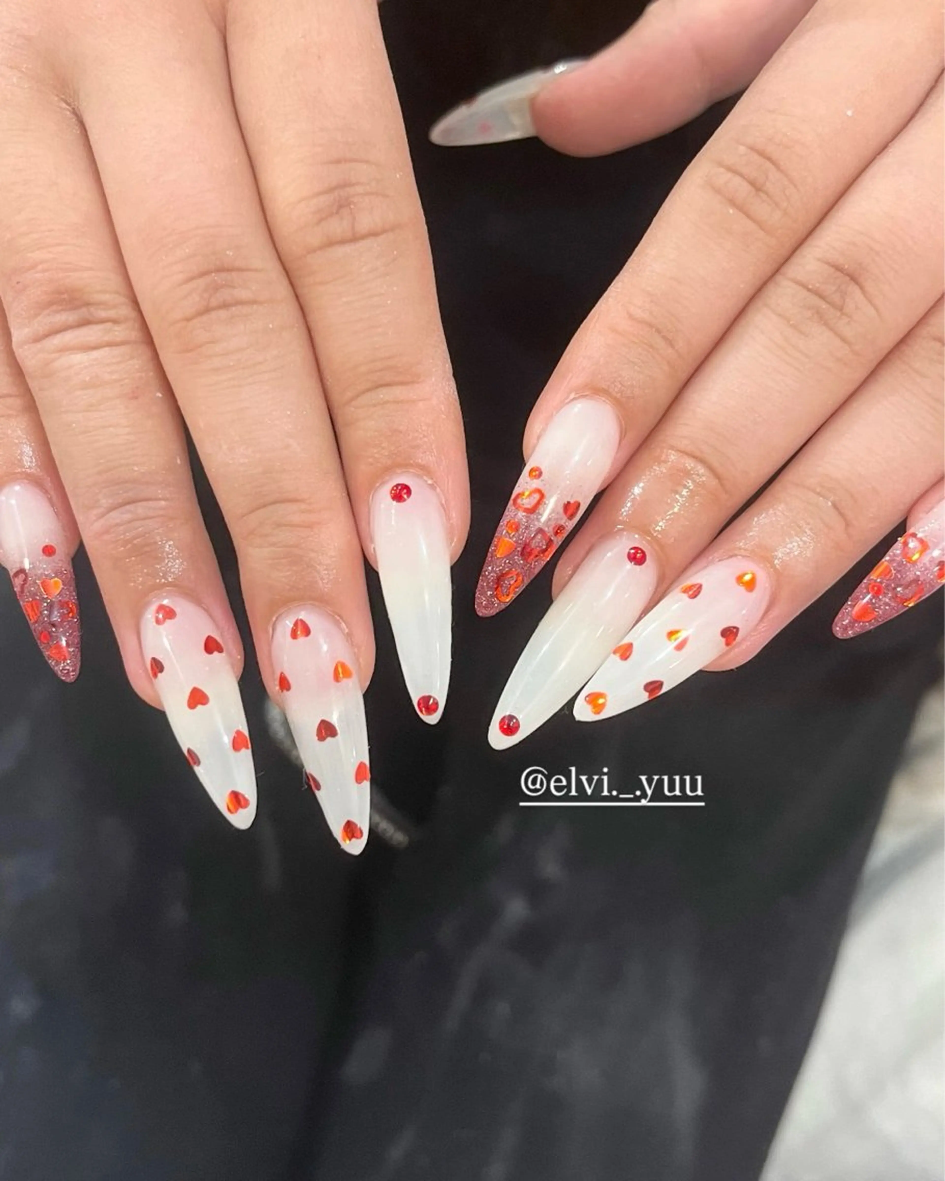 ネイル SALON ELVI.のネイルデザイン
