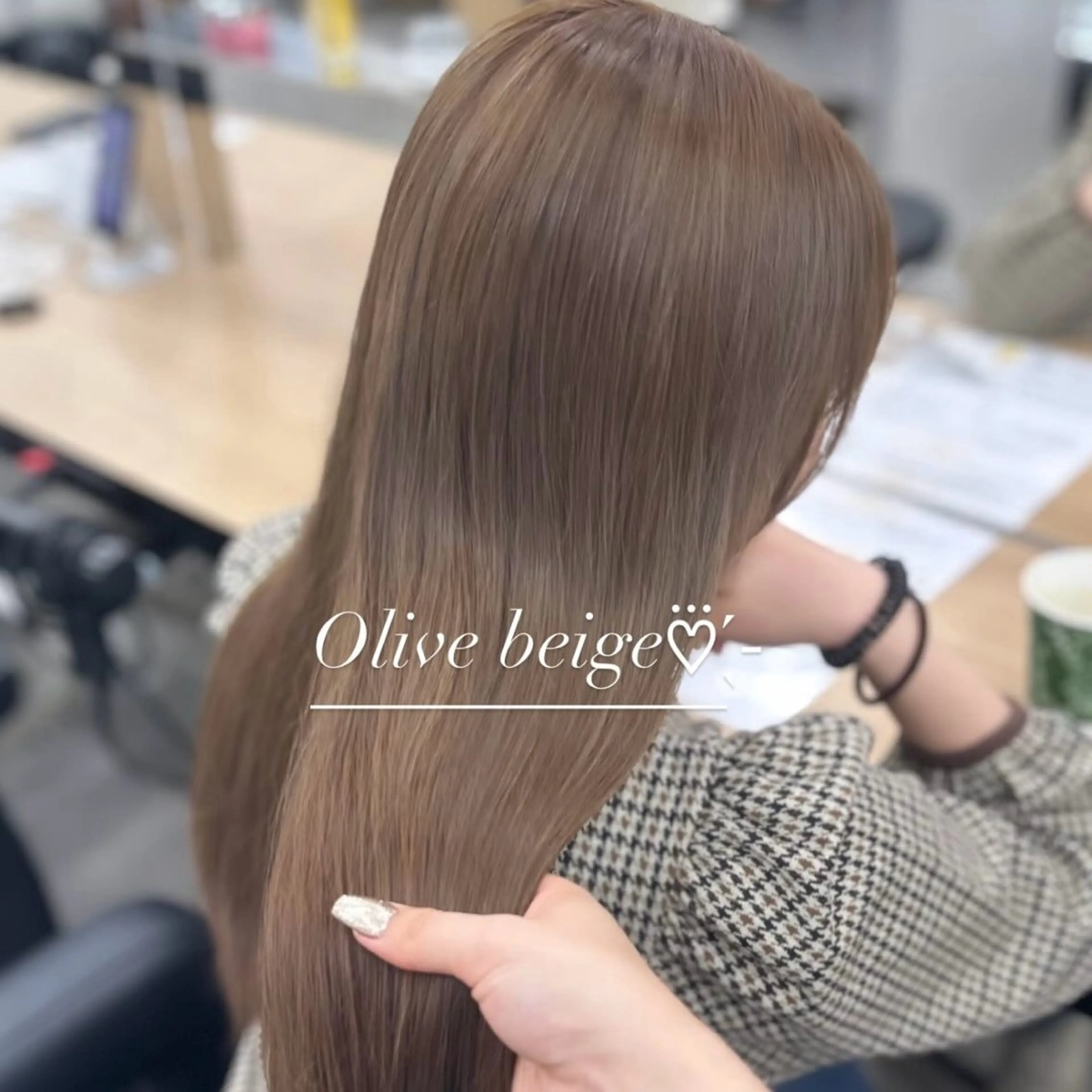 ロング カラー ヘアカラー トリートメント ヘッドスパ NAMI🤎ブラウン &ミルクティー🤍のヘアスタイル