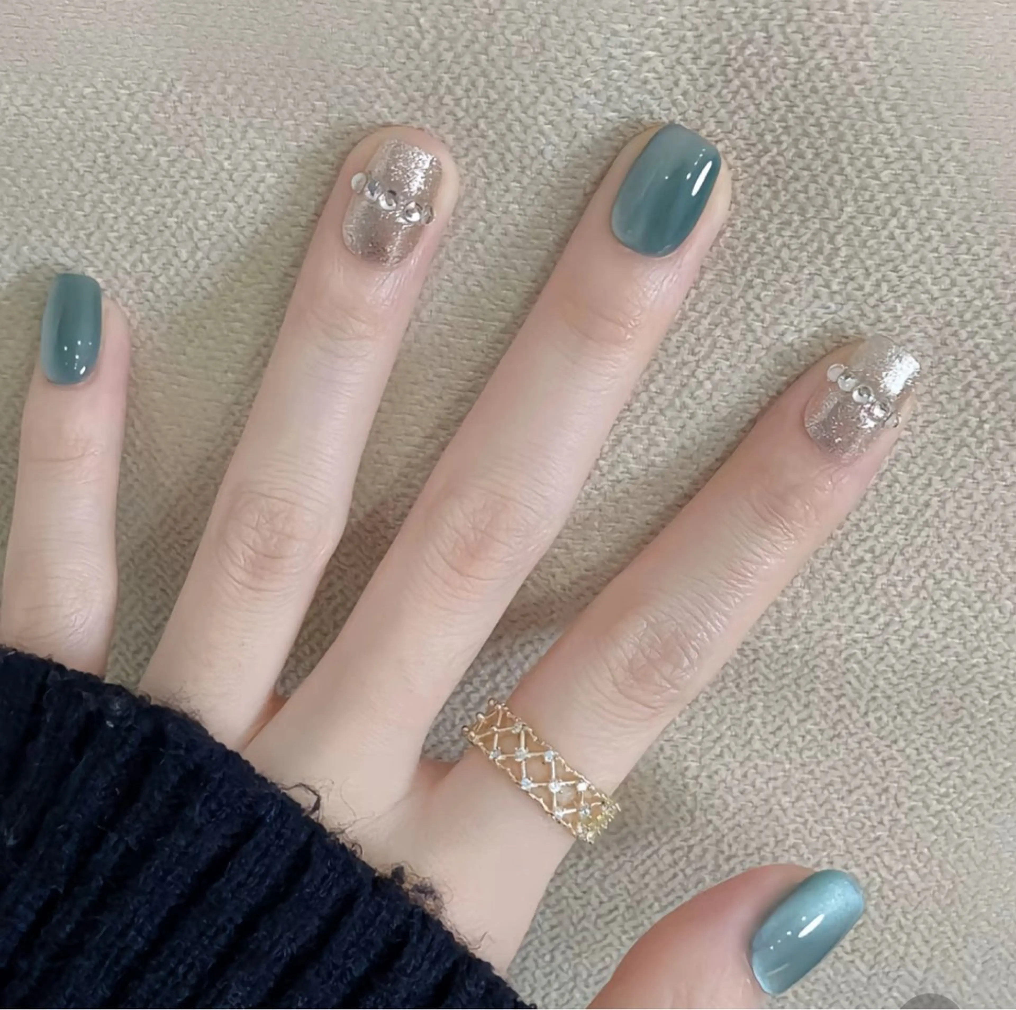 ショート カラー ブルーカラー シルバー ハンドネイル 宮崎 もものネイルデザイン