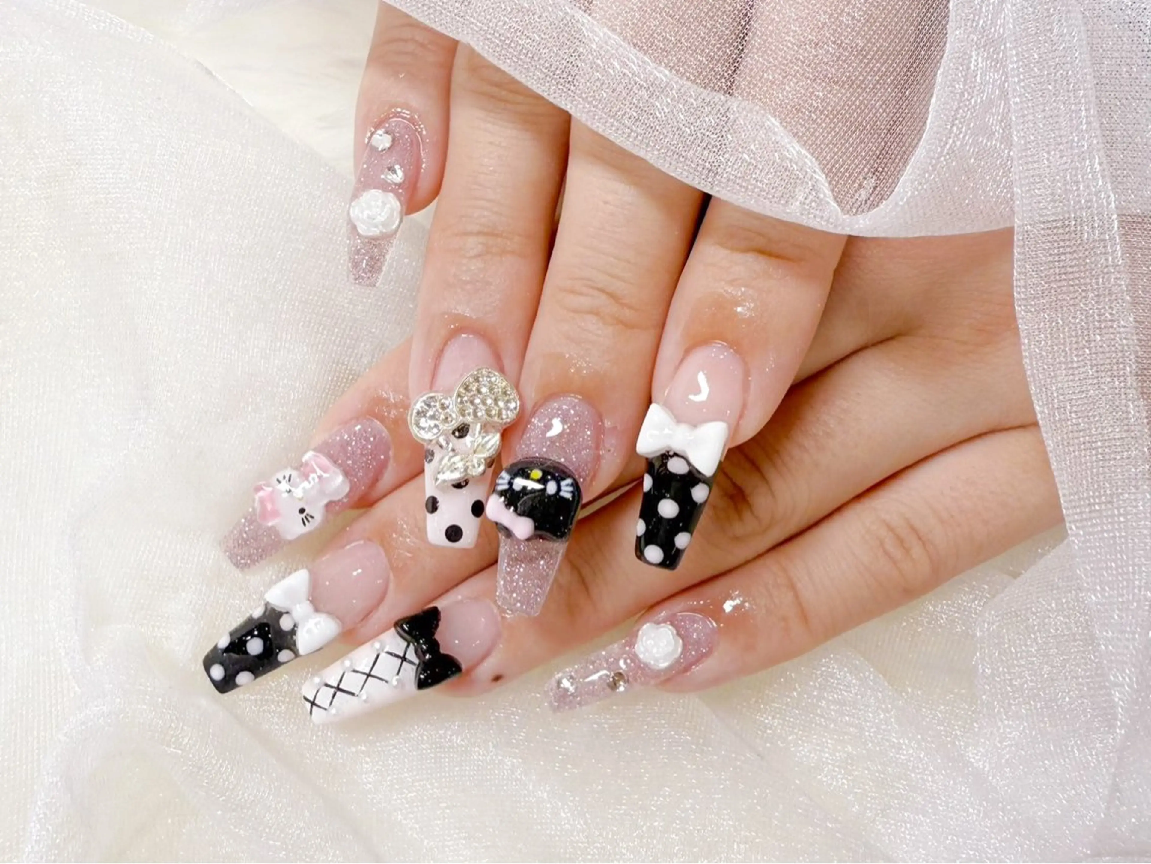 ネイル アートネイル 持ち込み Nail💅ANDY 当日予約⭕️難波すぐのネイルデザイン