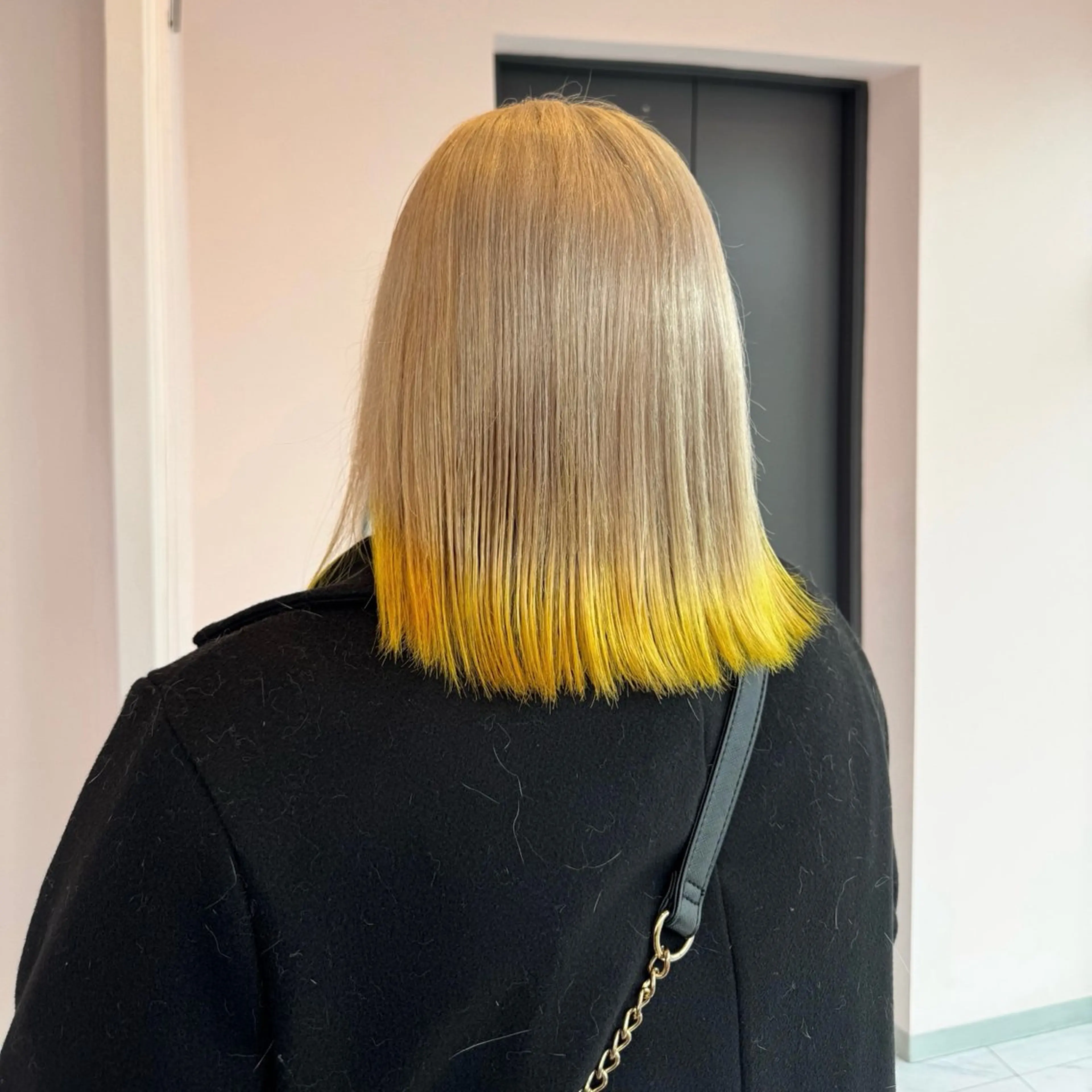 【💡デザインカラーでお洒落上級者に💡】ダブルカラー(ブリーチ込)➕🫧水トリートメント🫧の写真