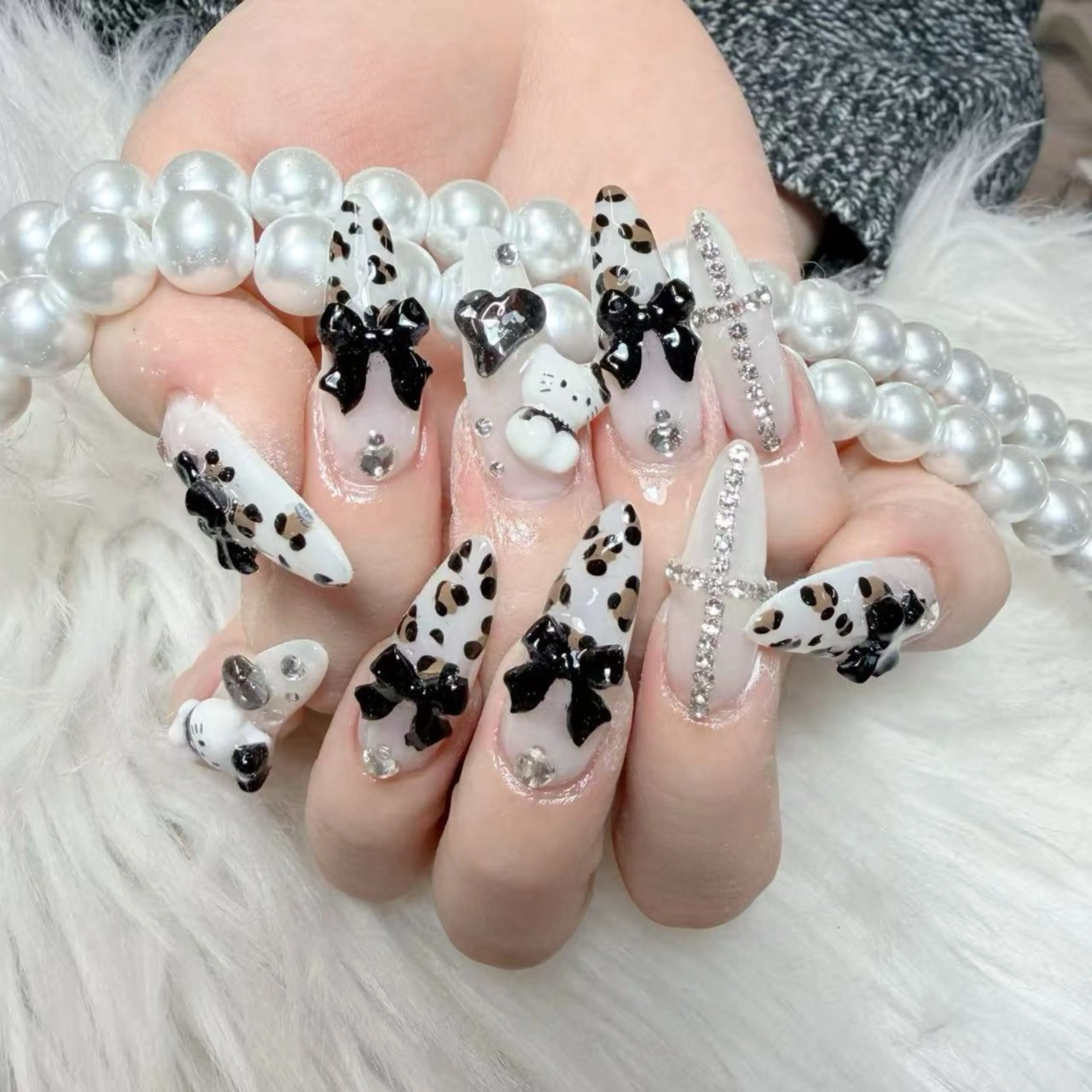 ネイル ハンドネイル 🎀nana🫧 ワンホンネイル🎀のネイルデザイン