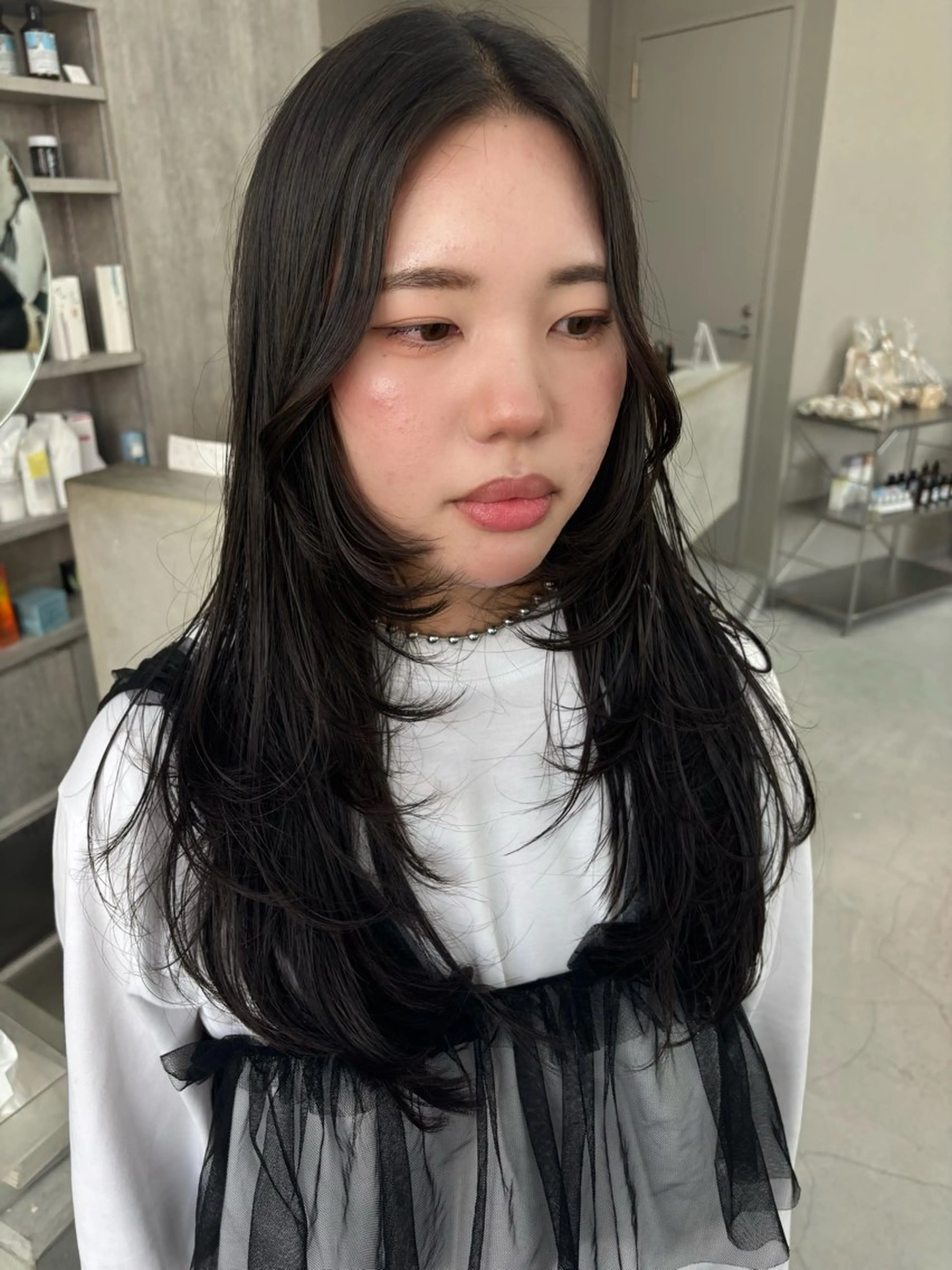 ロング レイヤーカット kurune fuyuのヘアスタイル
