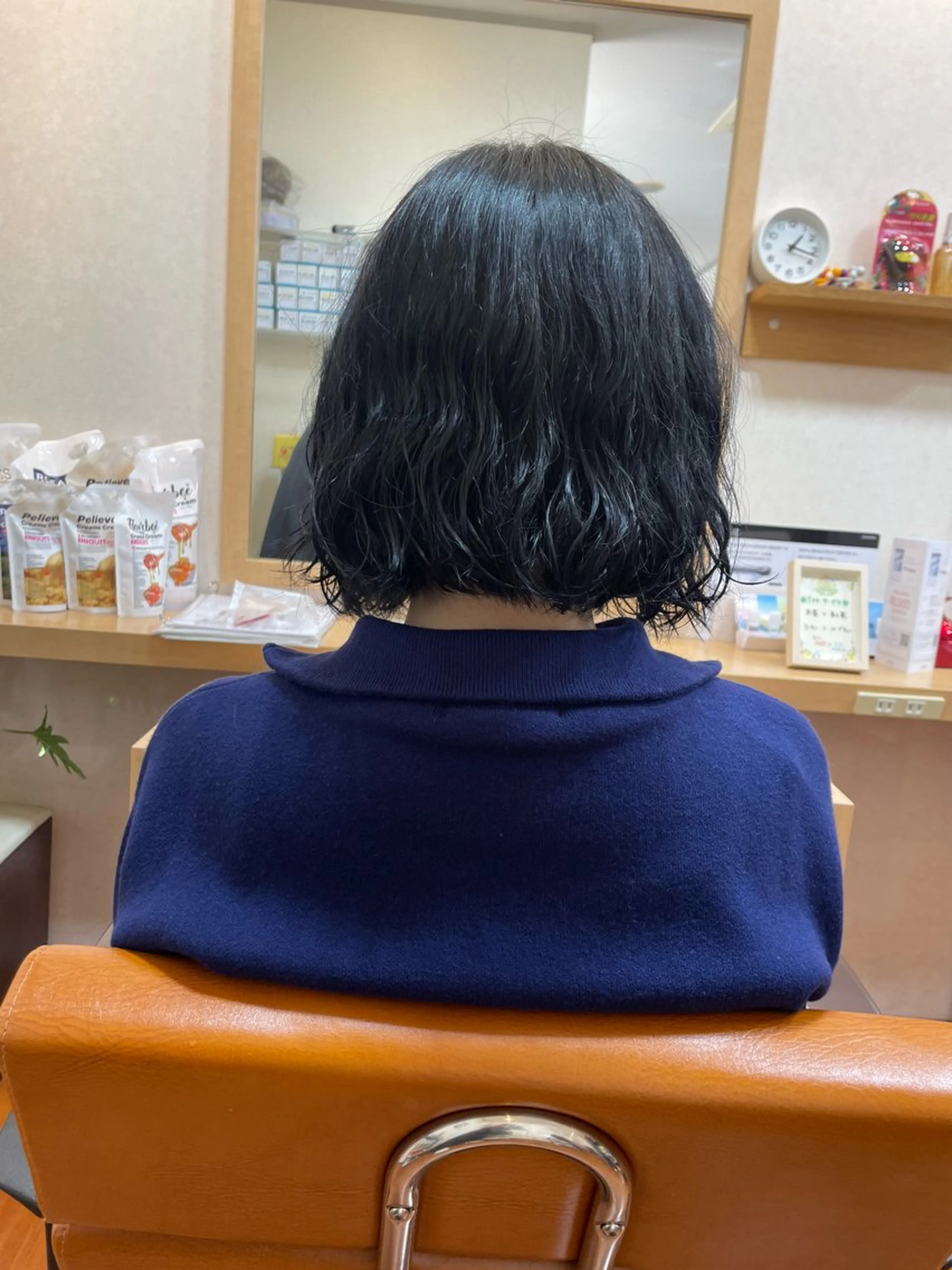 ミディアム カラー ミディアムパーマ 小島 愛のヘアスタイル