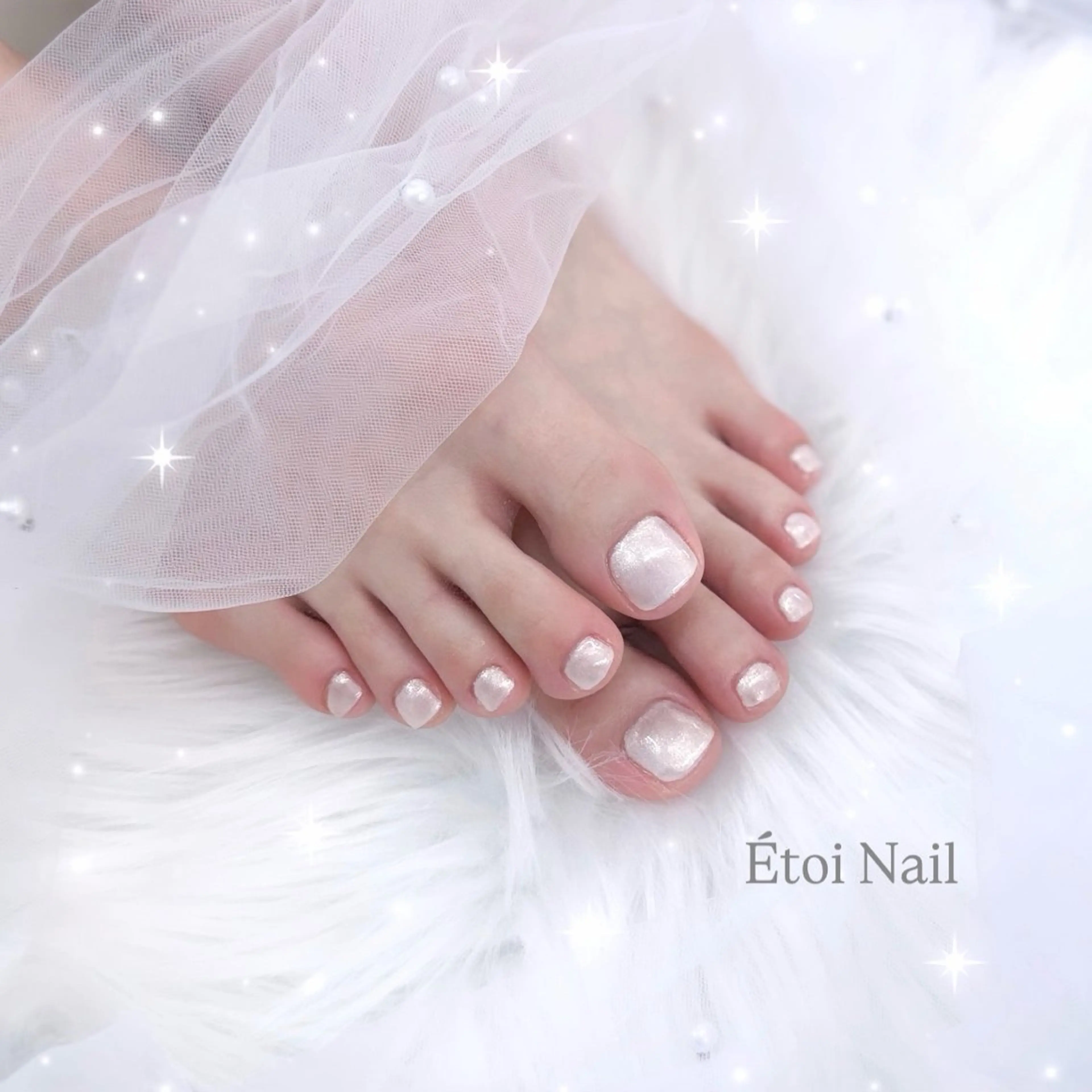 ネイル フットネイル ワンカラーネイル フットネイル Étoi Nail Natsukiのネイルデザイン