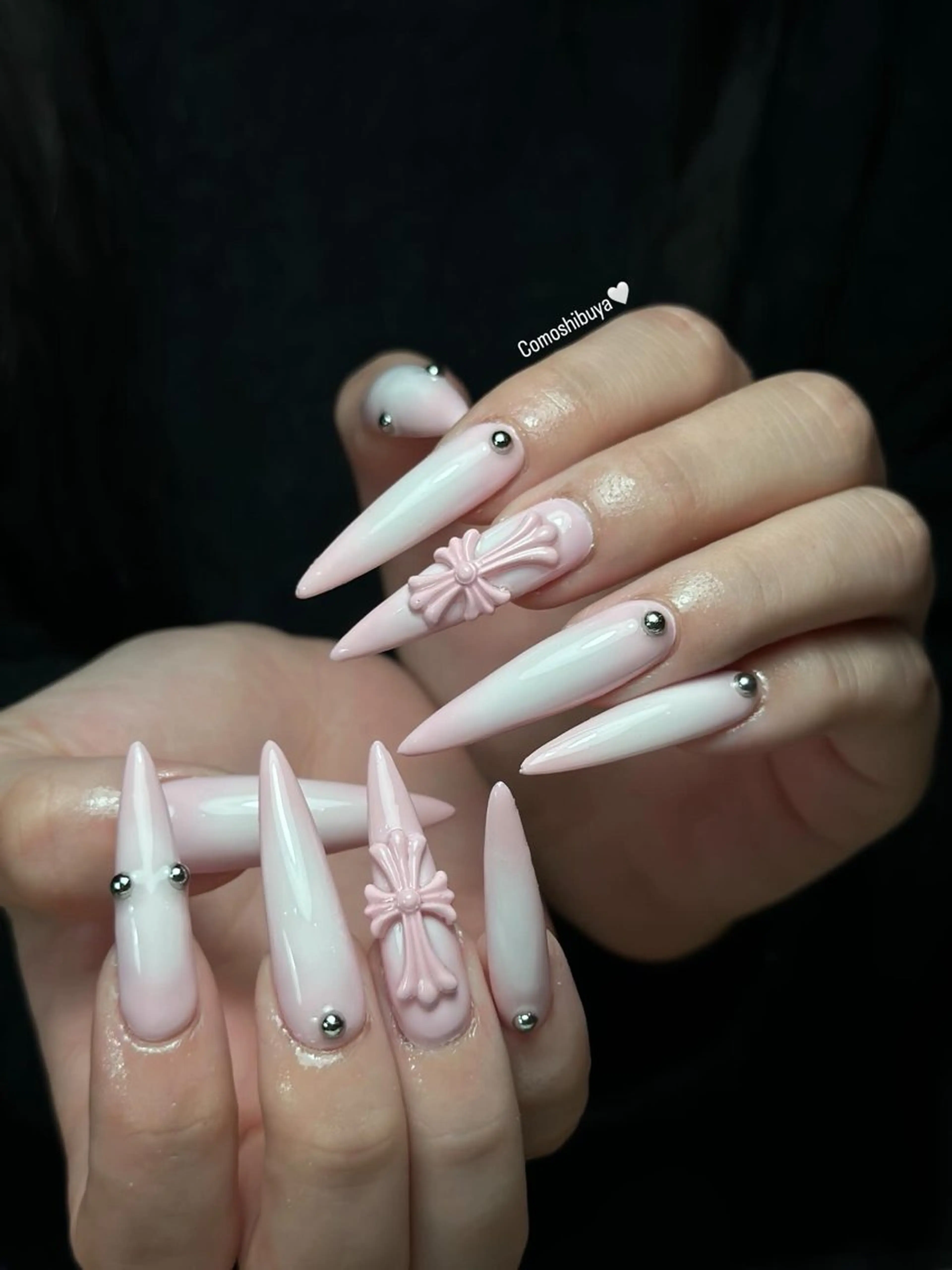 ネイル 韓国ネイル シンプルネイル ワンホンネイル ハンドネイル CoMo Nail Studio所属・CoMo Nailのネイルデザイン