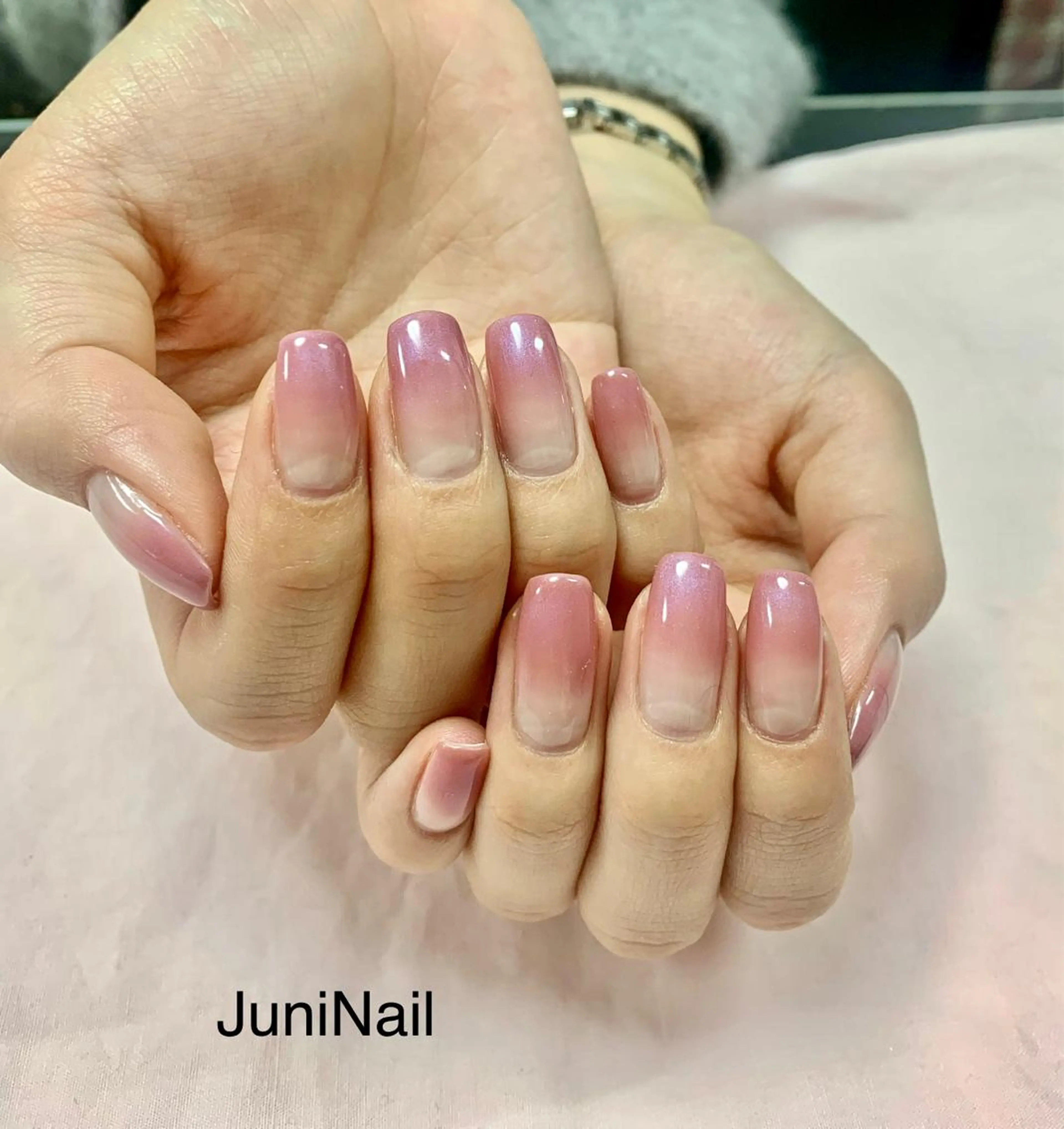 ネイル オーロラネイル クリアネイル 氷ネイル・うるうるネイル 韓国ネイル ニュアンスネイル JuniNail 주니네일🇰🇷suのネイルデザイン