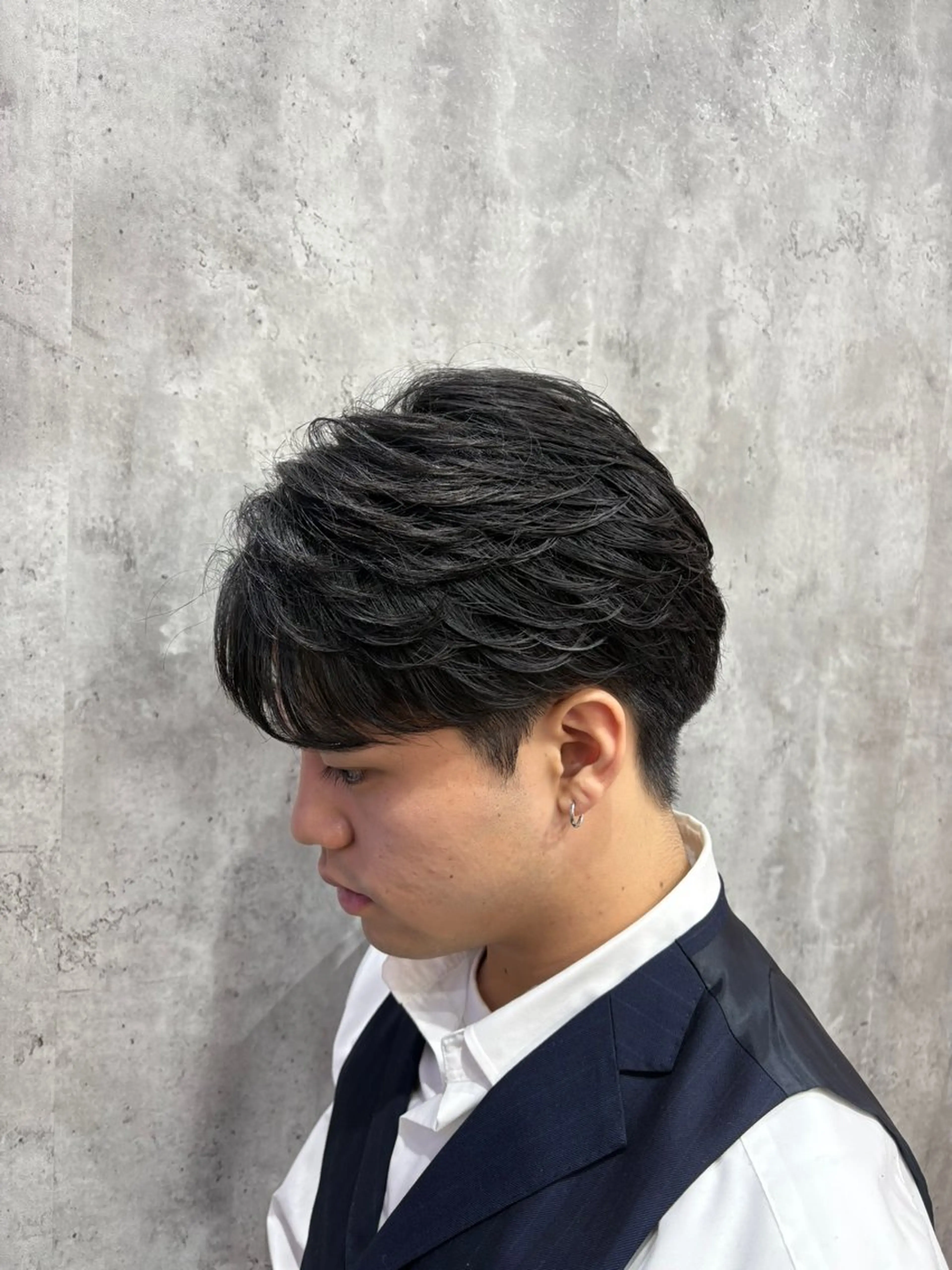 ショート パーマ メンズ ショートヘア カット パーマ 韓国メンズヘア/ 毛流れヘア　須田龍世のヘアスタイル