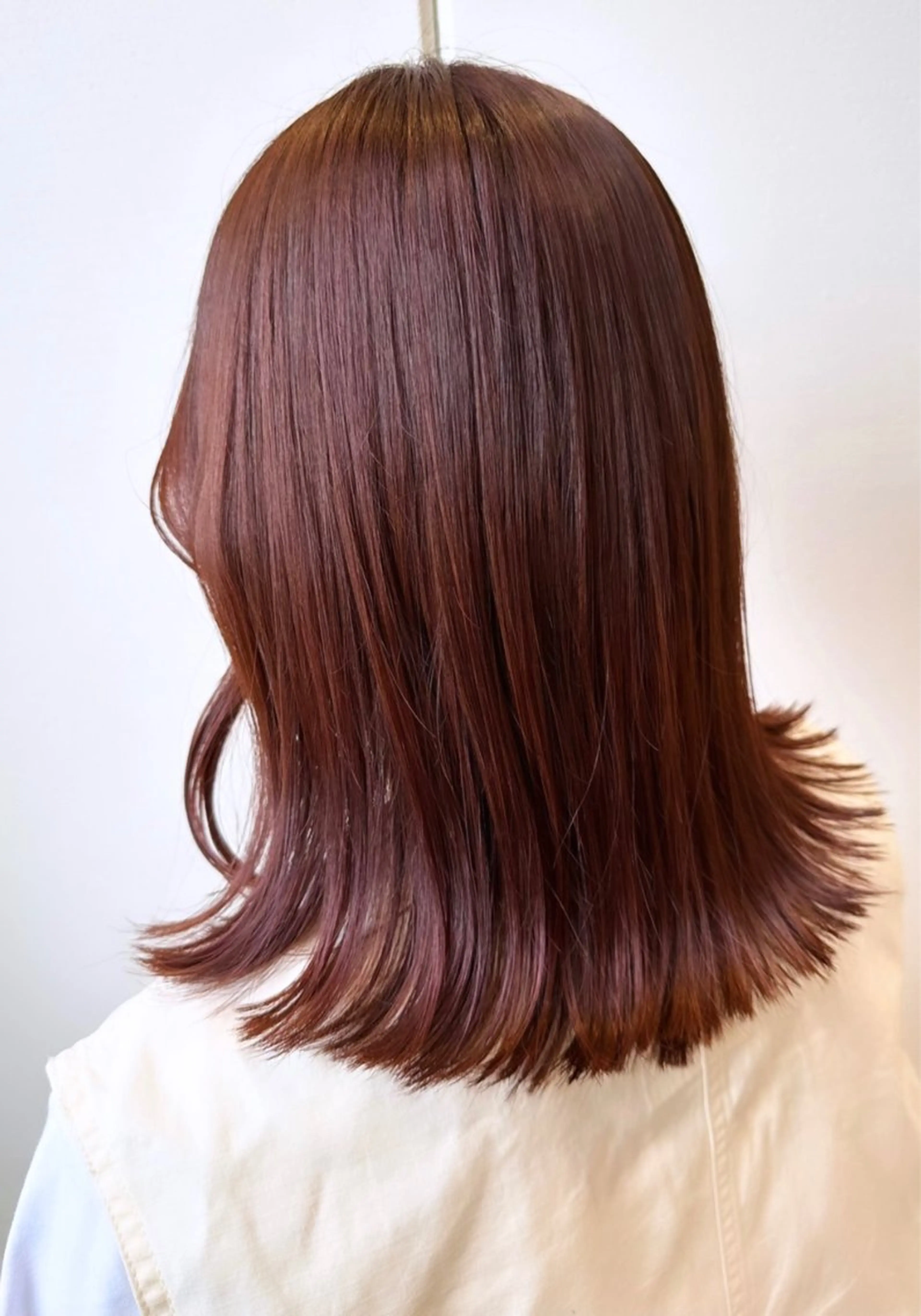 ミディアム カラー アッシュ ブラウンカラー ピンクカラー ピンクブラウン Lantana 未南海のヘアスタイル