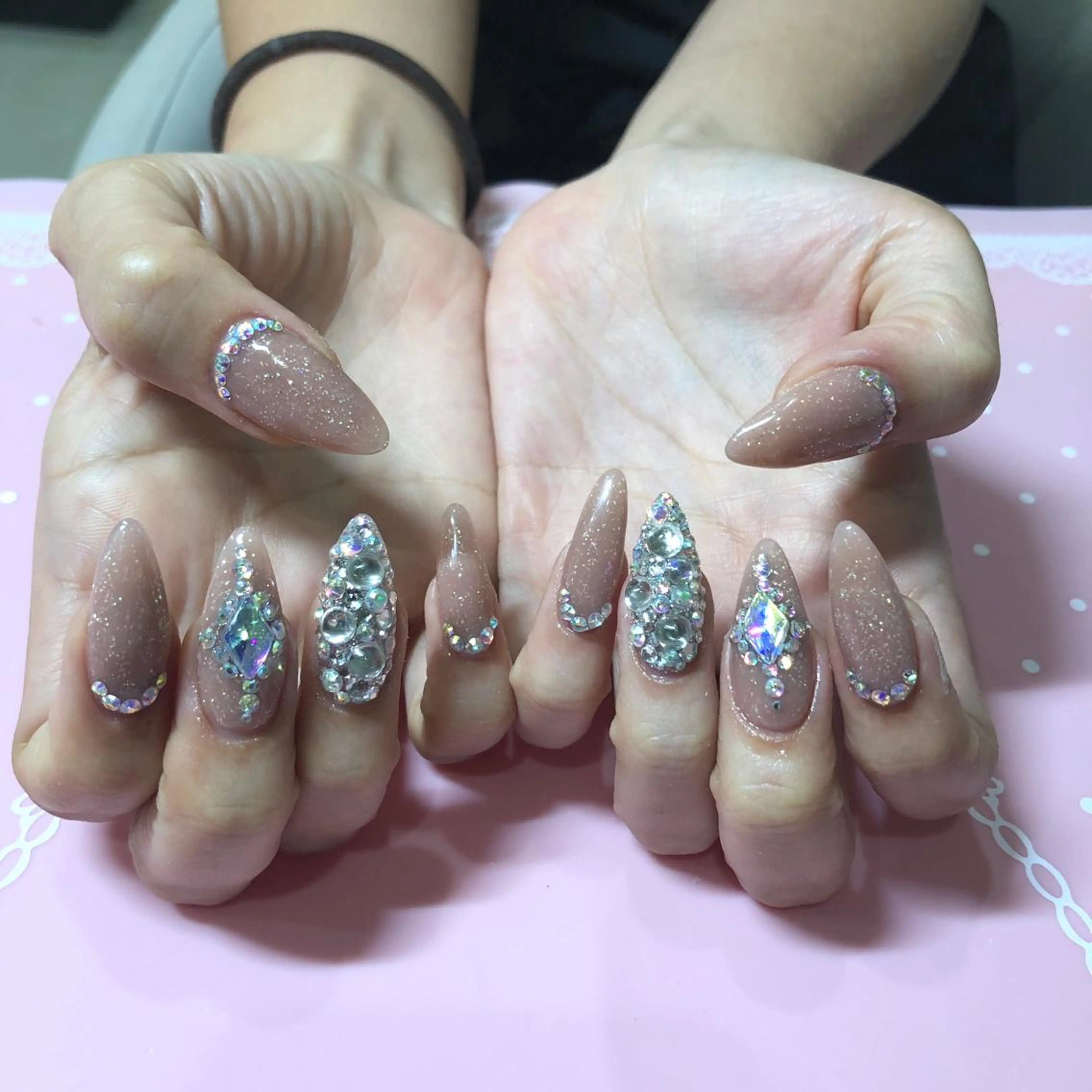 セミロング ネイル 《LB》ラブリエ Nail&eyeのマツエク・マツパデザイン