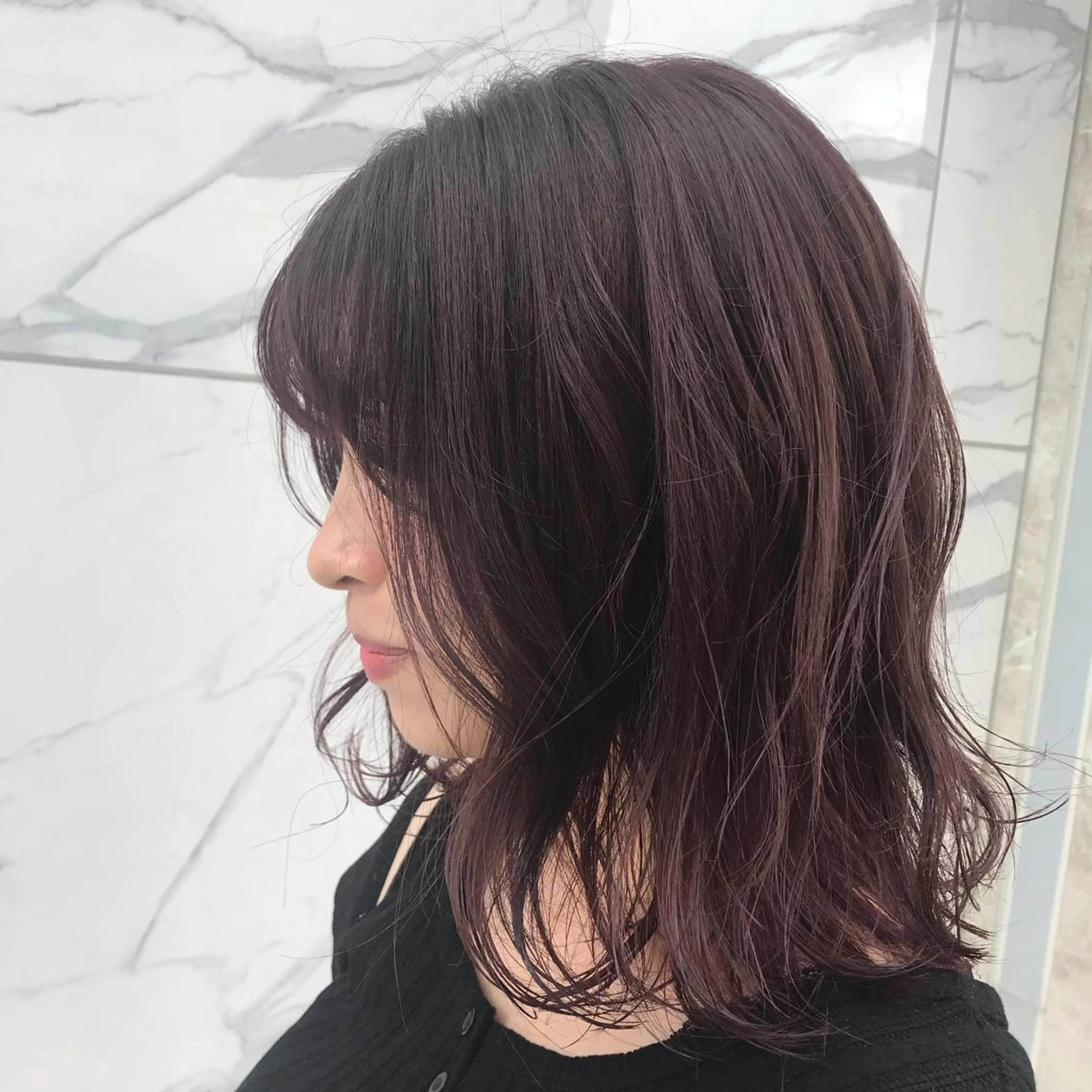 セミロング カラー アッシュ ブリーチ ブリーチなしカラー ピンクカラー ピンクアッシュ 韓国ヘア☁️ mitsukiのヘアスタイル