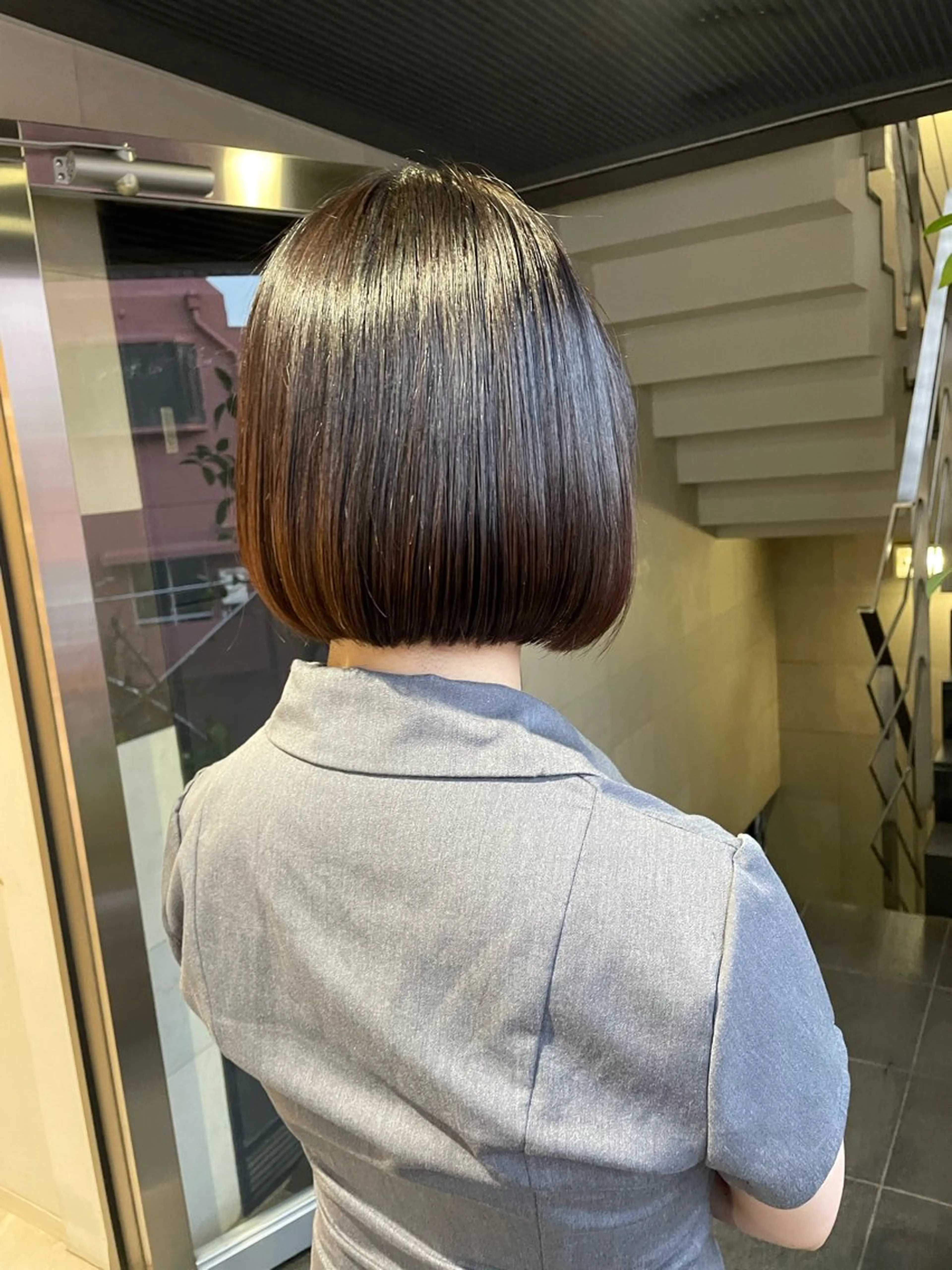 ミディアム ボブ ハッシュカット 暖色カラー/伊藤菜月のヘアスタイル