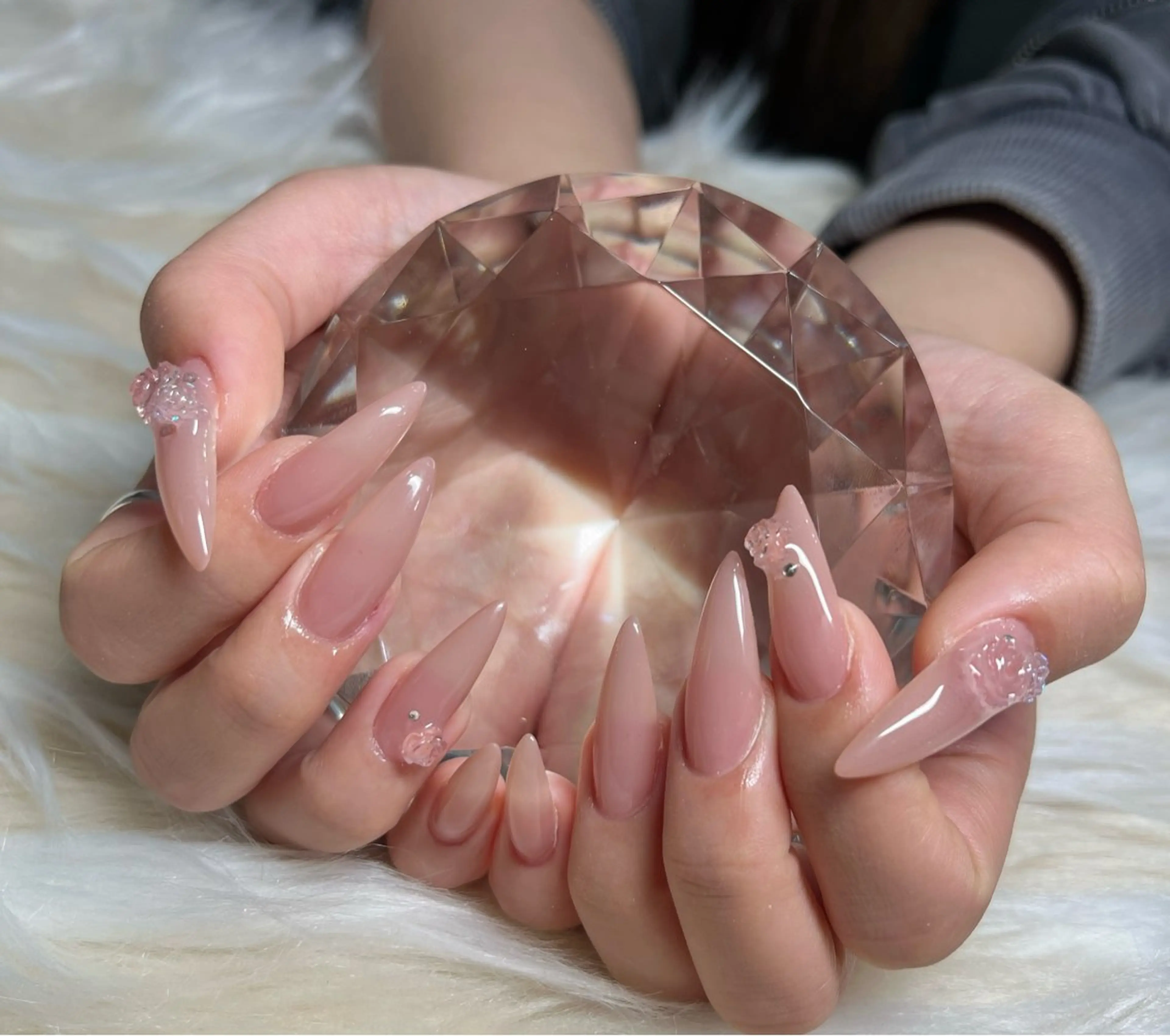 ネイル 長さ出し フットネイル フレンチネイル ジェルネイル グラデーション ハンドネイル Nail&eye Belire 新宿のネイルデザイン