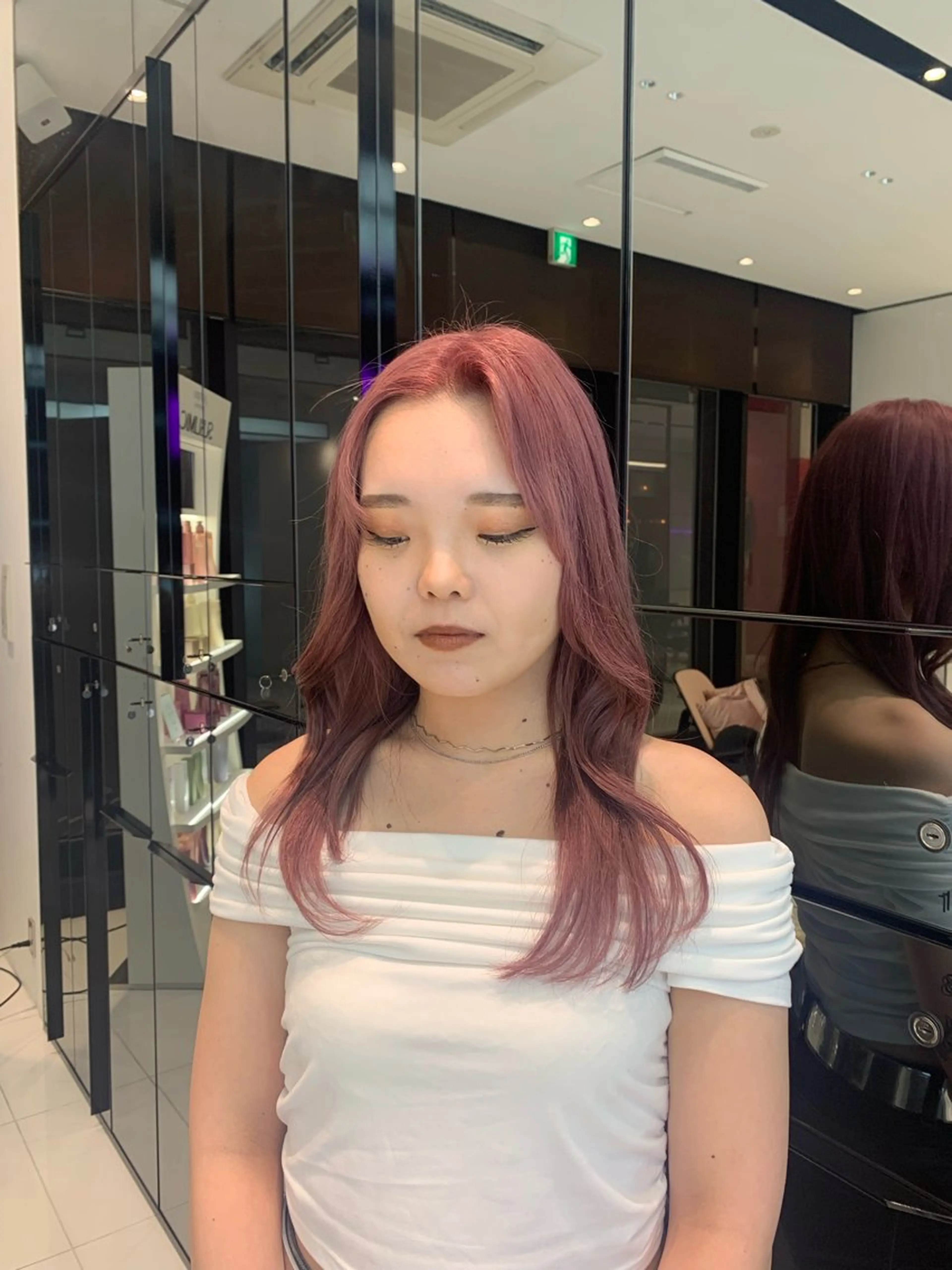 ロング カラー ブリーチ ピンクカラー ヘアカラー keen吉祥寺所属・keen吉祥寺🐆 レイヤー/NAO🩶のヘアスタイル