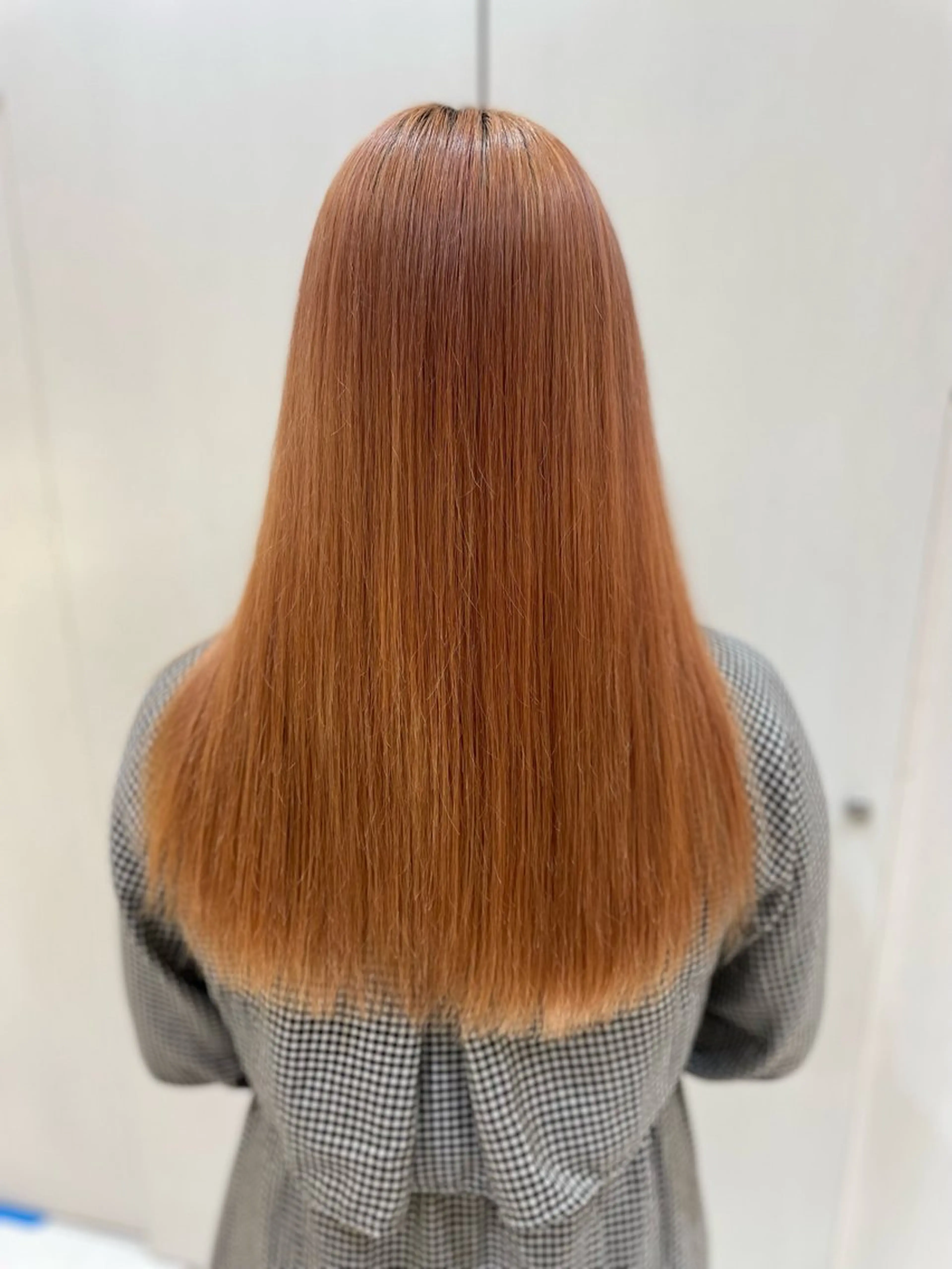 ロング トリートメント ブリーチなしカラー/ 暖色カラー/艶カラーのヘアスタイル