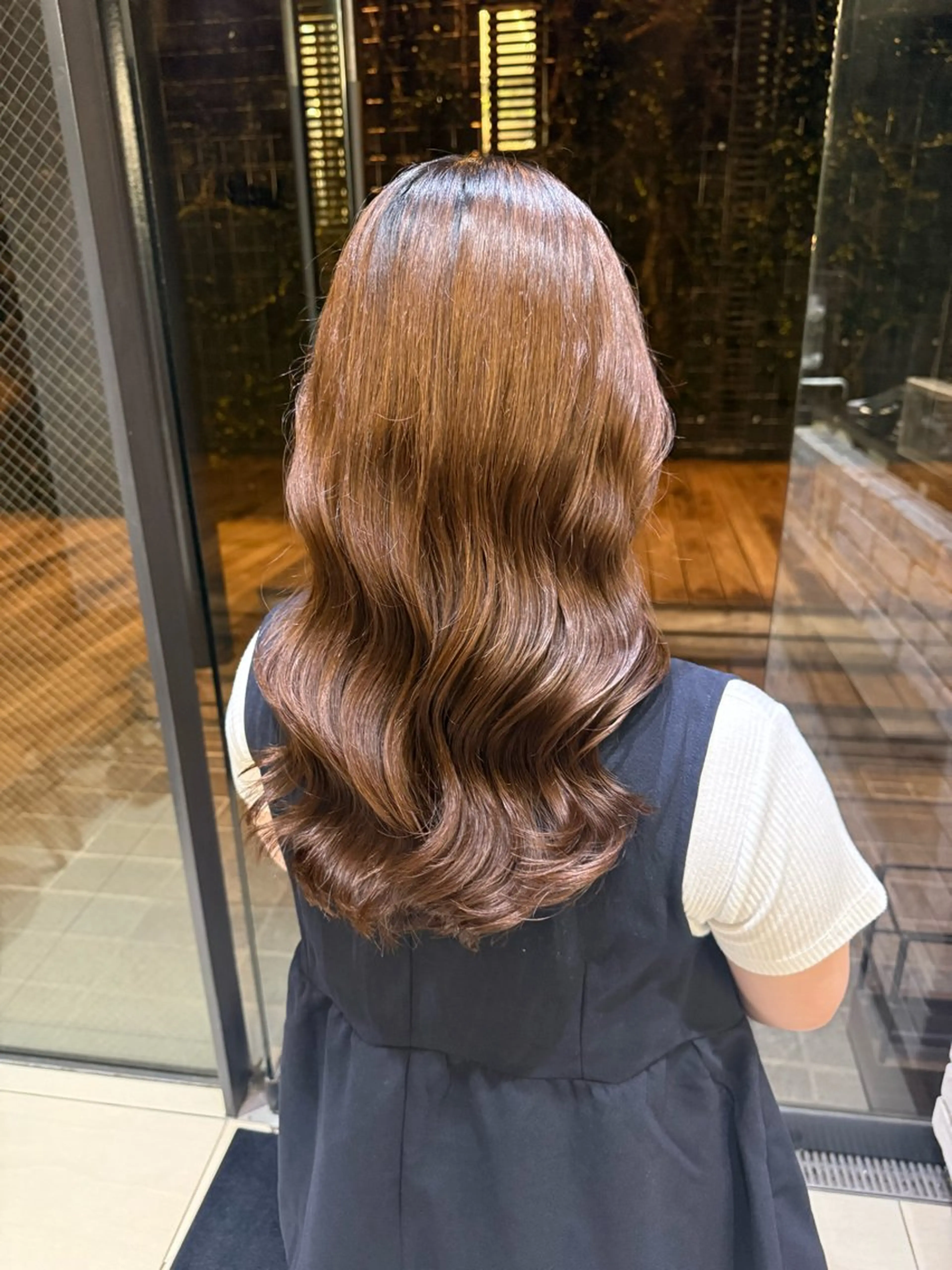 ミディアム パーマ ミディアムパーマ 卒業式のヘアスタイル 韓国風ヘア パーマ 韓国風パーマ🌿コテ 巻き風パーマ/るいのヘアスタイル