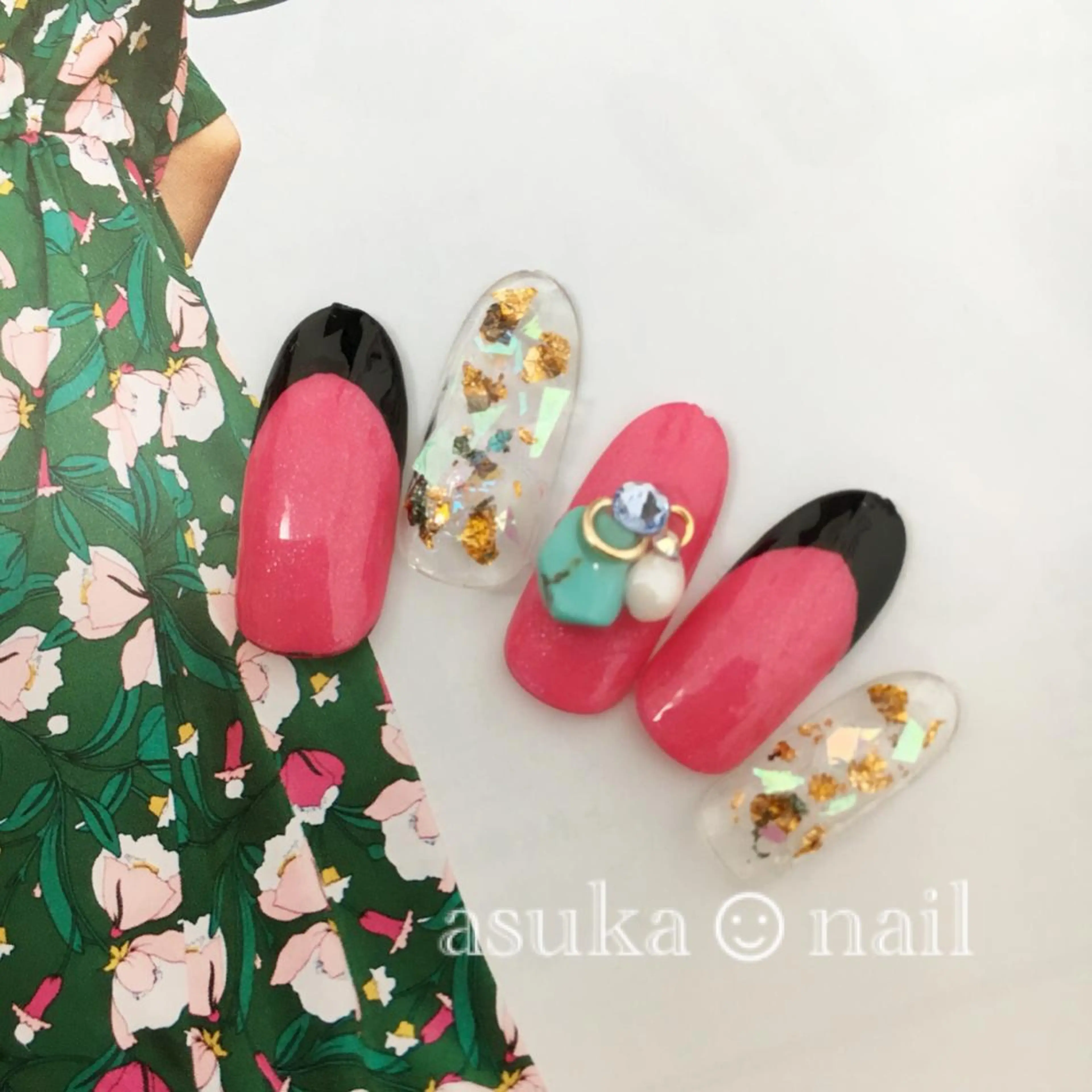 ネイル La Colzaのネイルデザイン