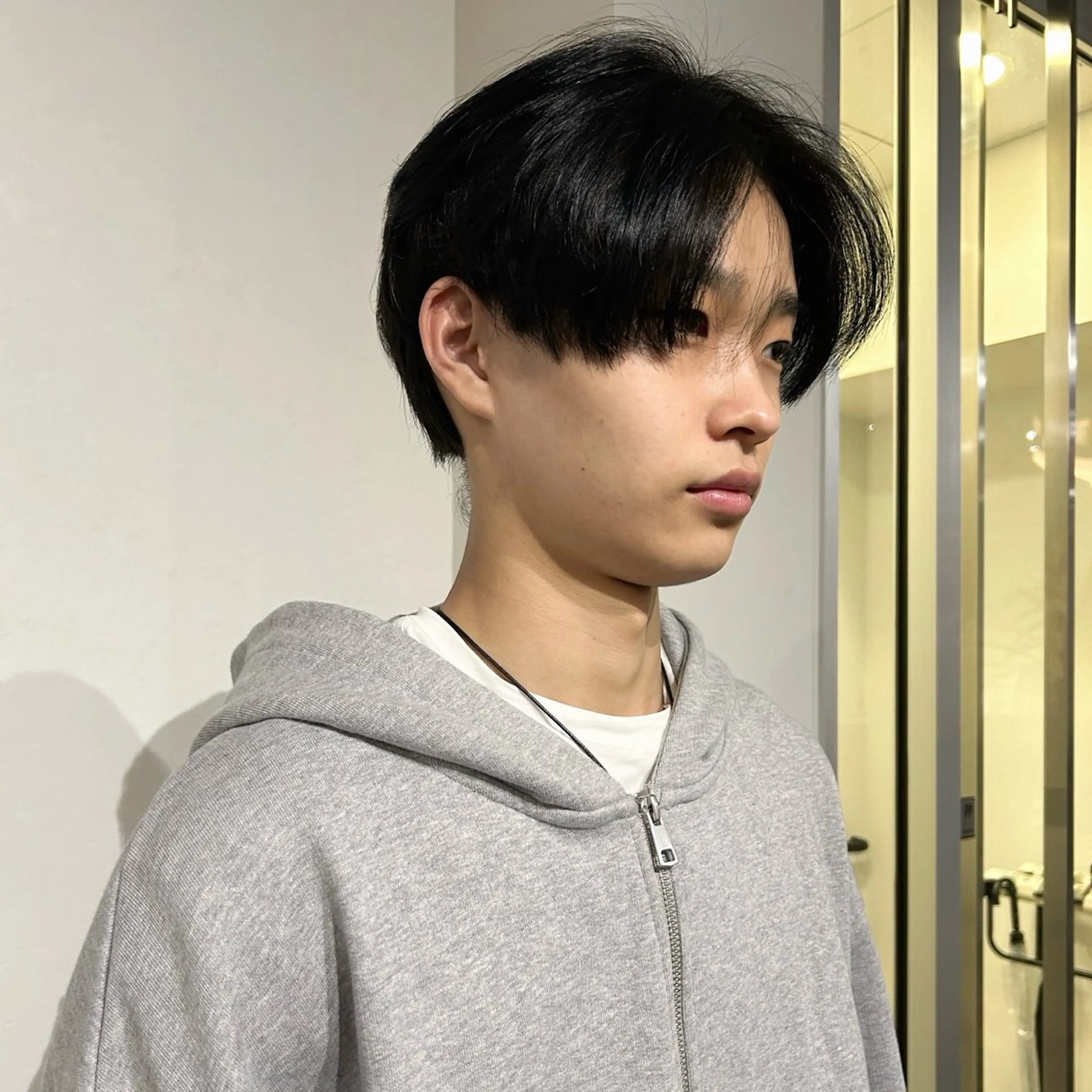 ショート カラー メンズ ヘアカラー hinano ヒナノのヘアスタイル