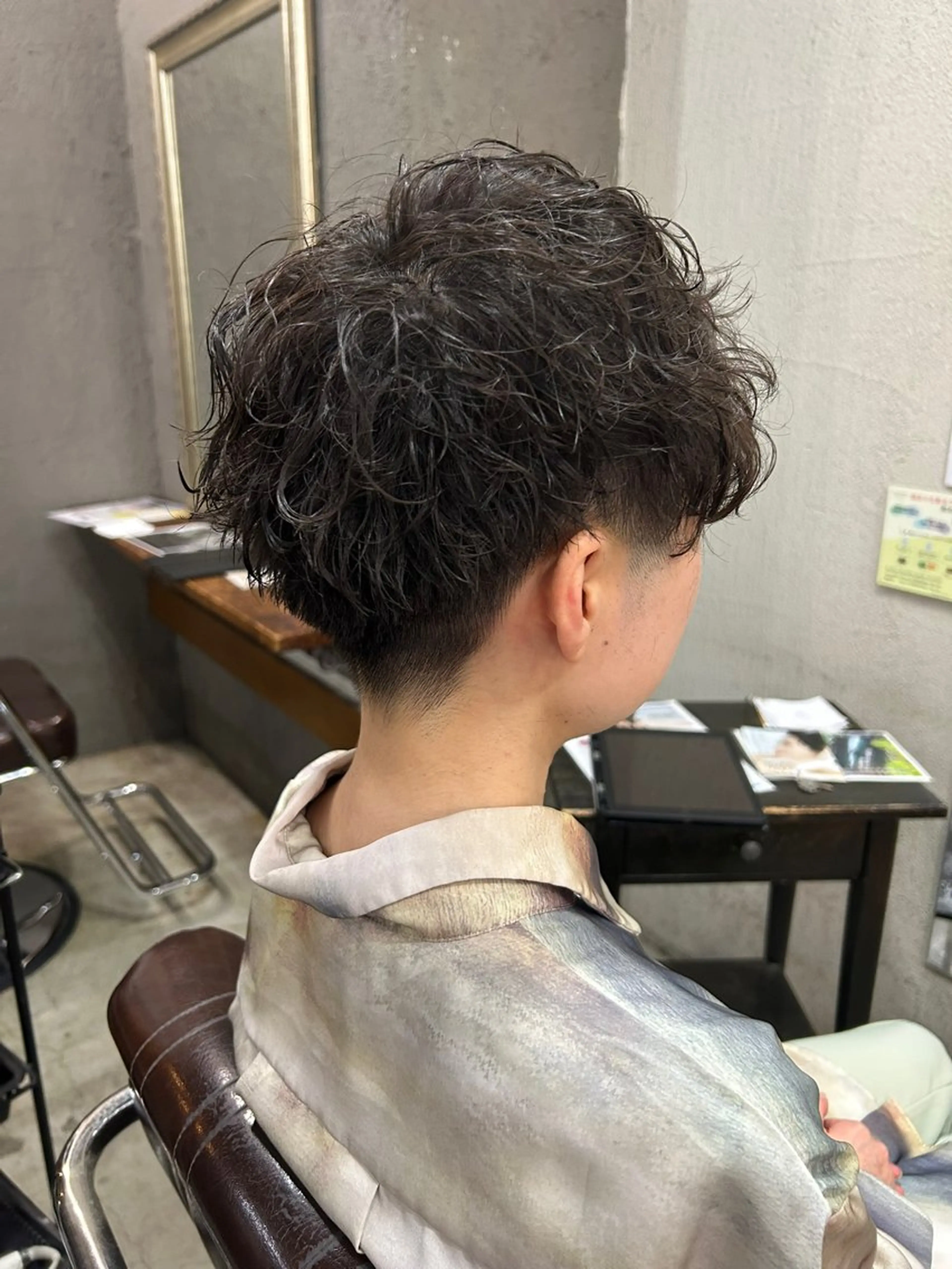 ショート パーマ メンズ カット パーマ 桜田 修未のヘアスタイル