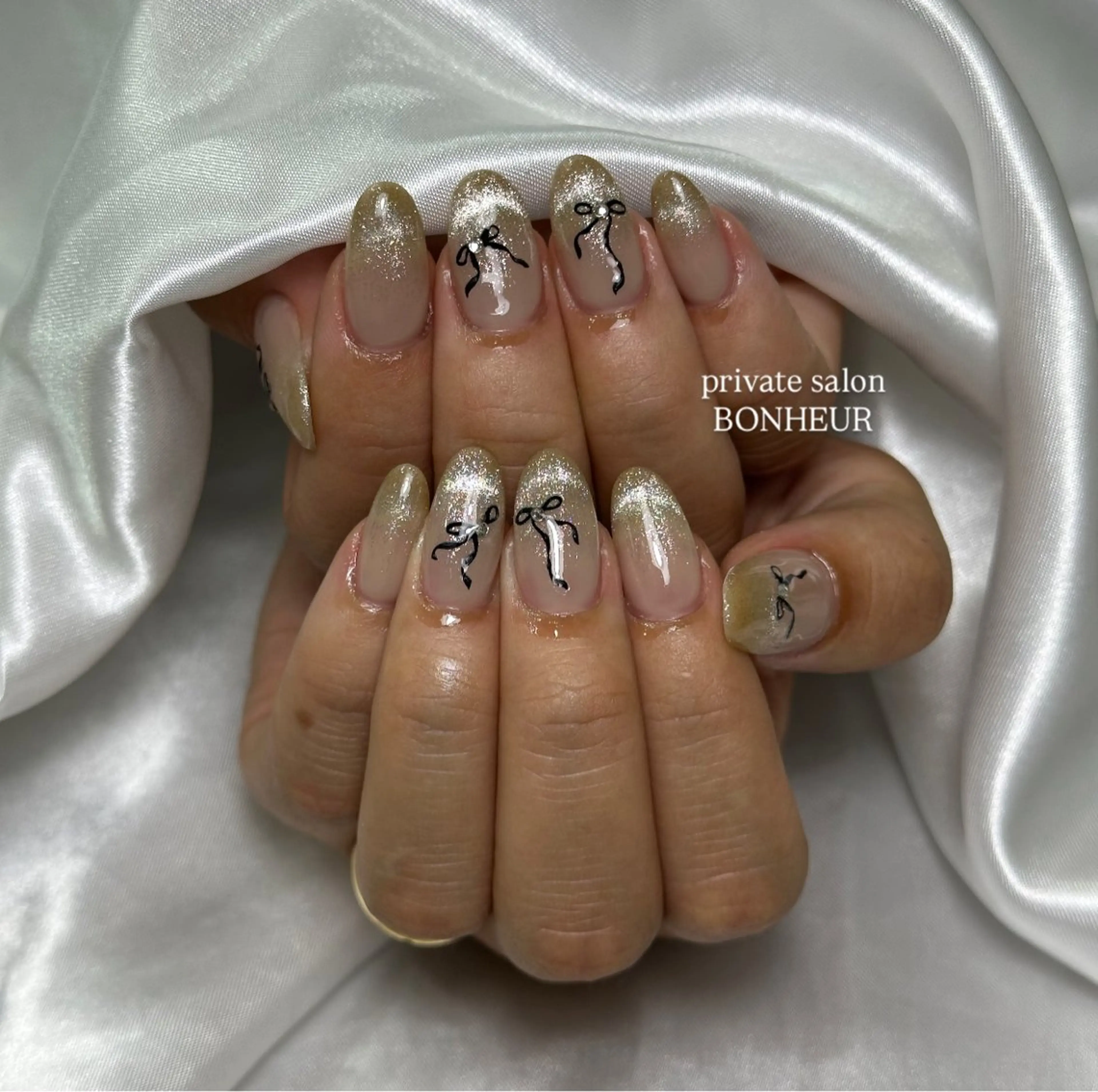 ネイル ハンドネイル BONHEUR Annaのネイルデザイン