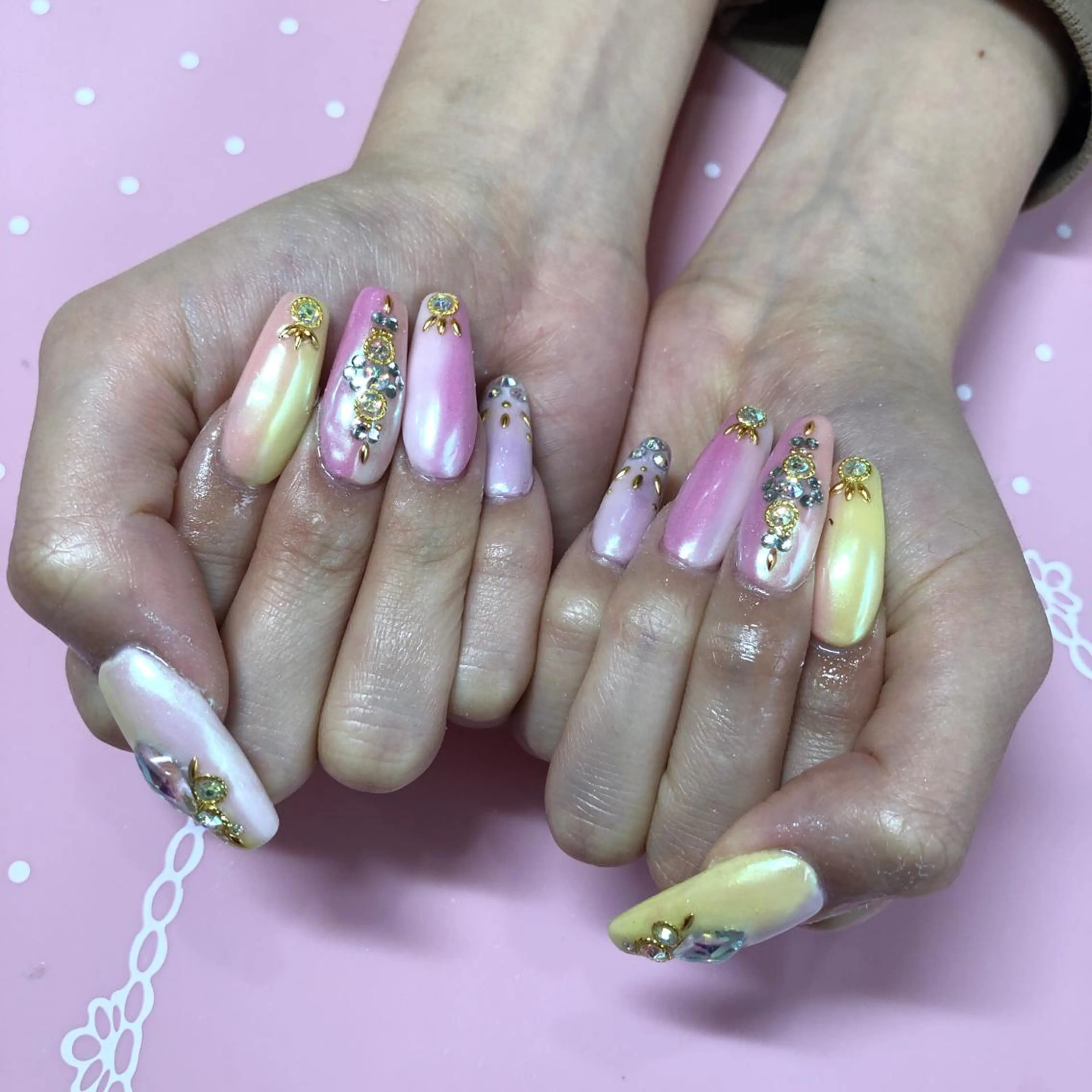 ロング ネイル ハンドネイル 《LB》ラブリエ Nail&eyeのマツエク・マツパデザイン