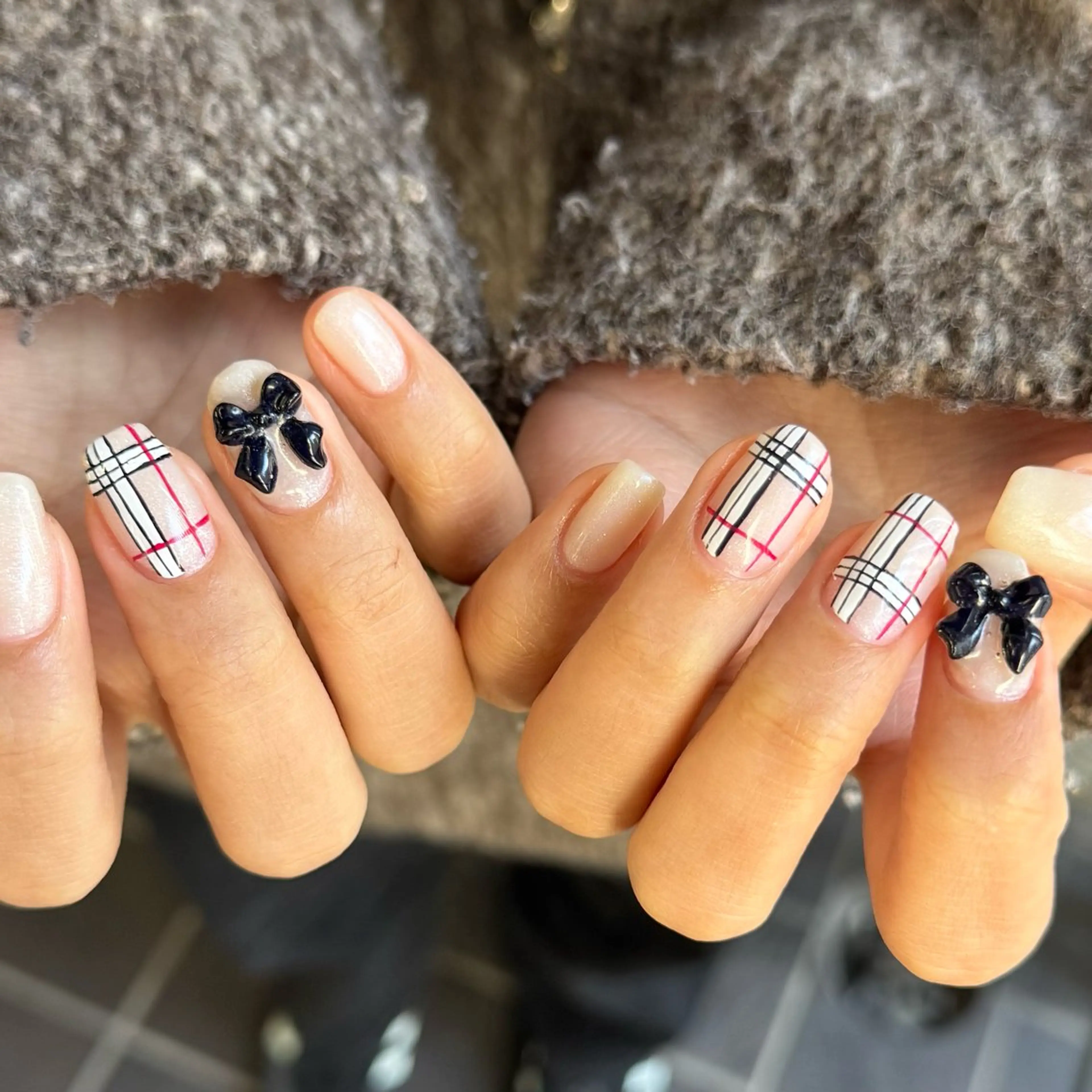 ショート 小川 柚香のネイルデザイン