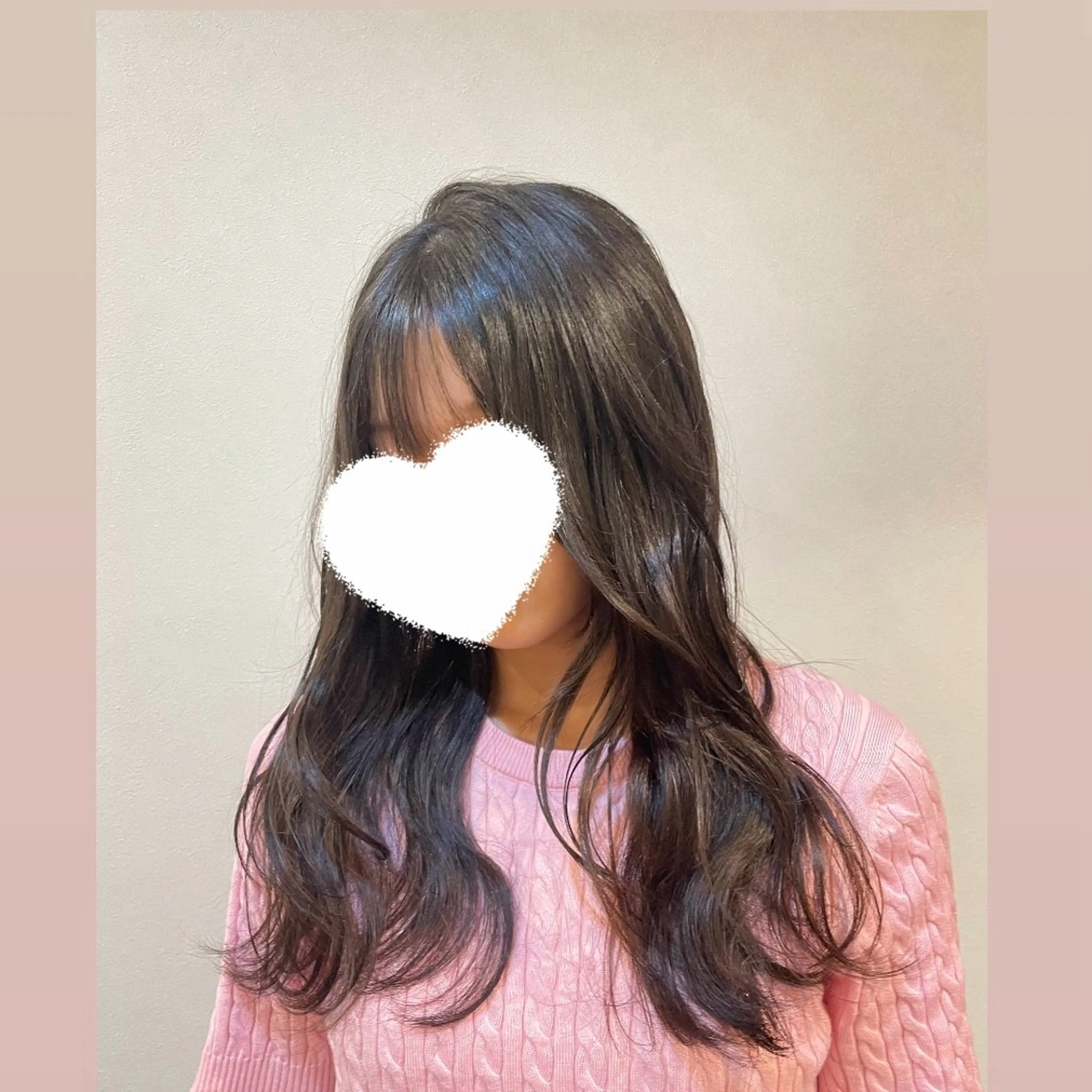 ロング 顔周りカット レイヤーカット perfumeby afloat羽南のヘアスタイル