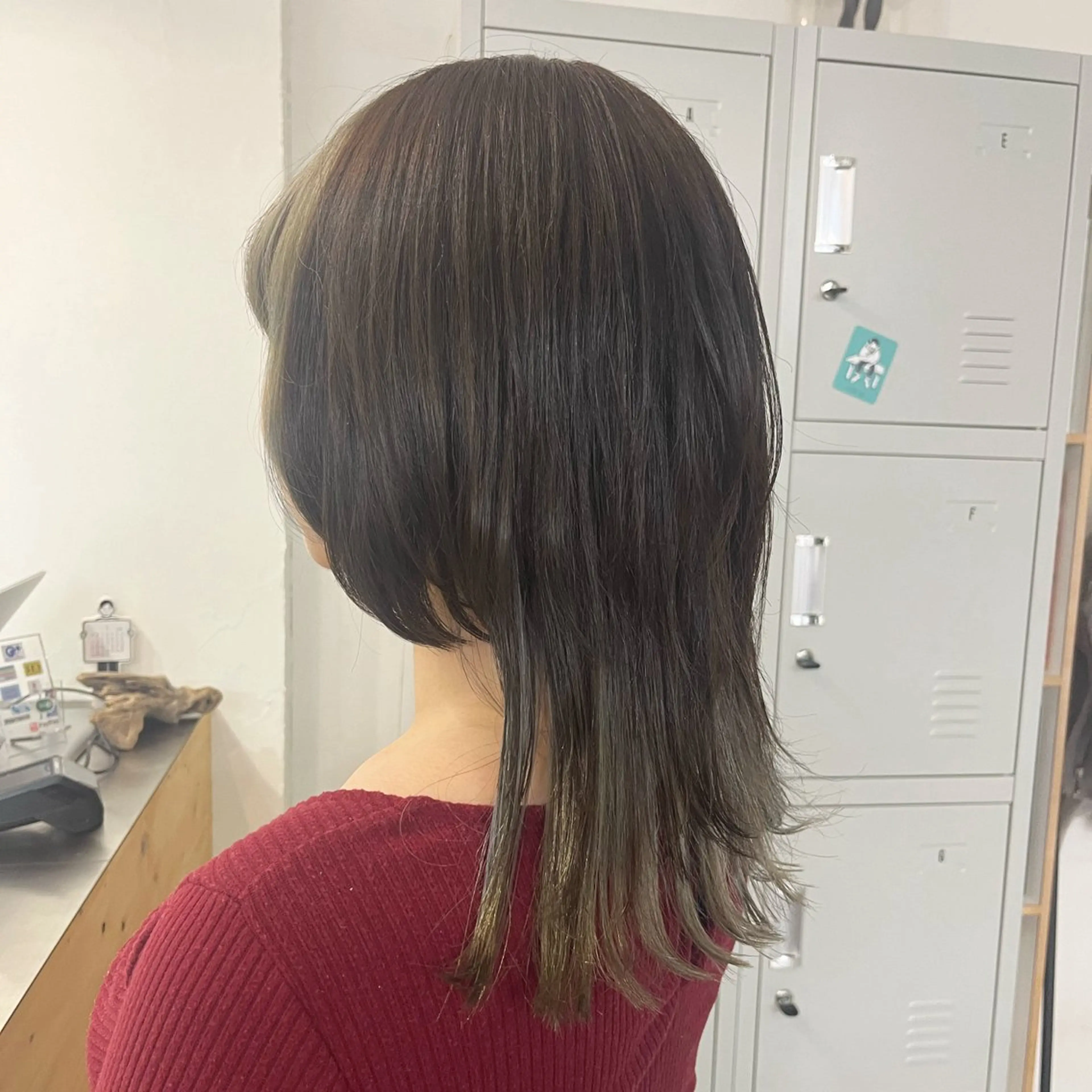 カラー アッシュ Sugarlu 吉田 晴香のヘアスタイル