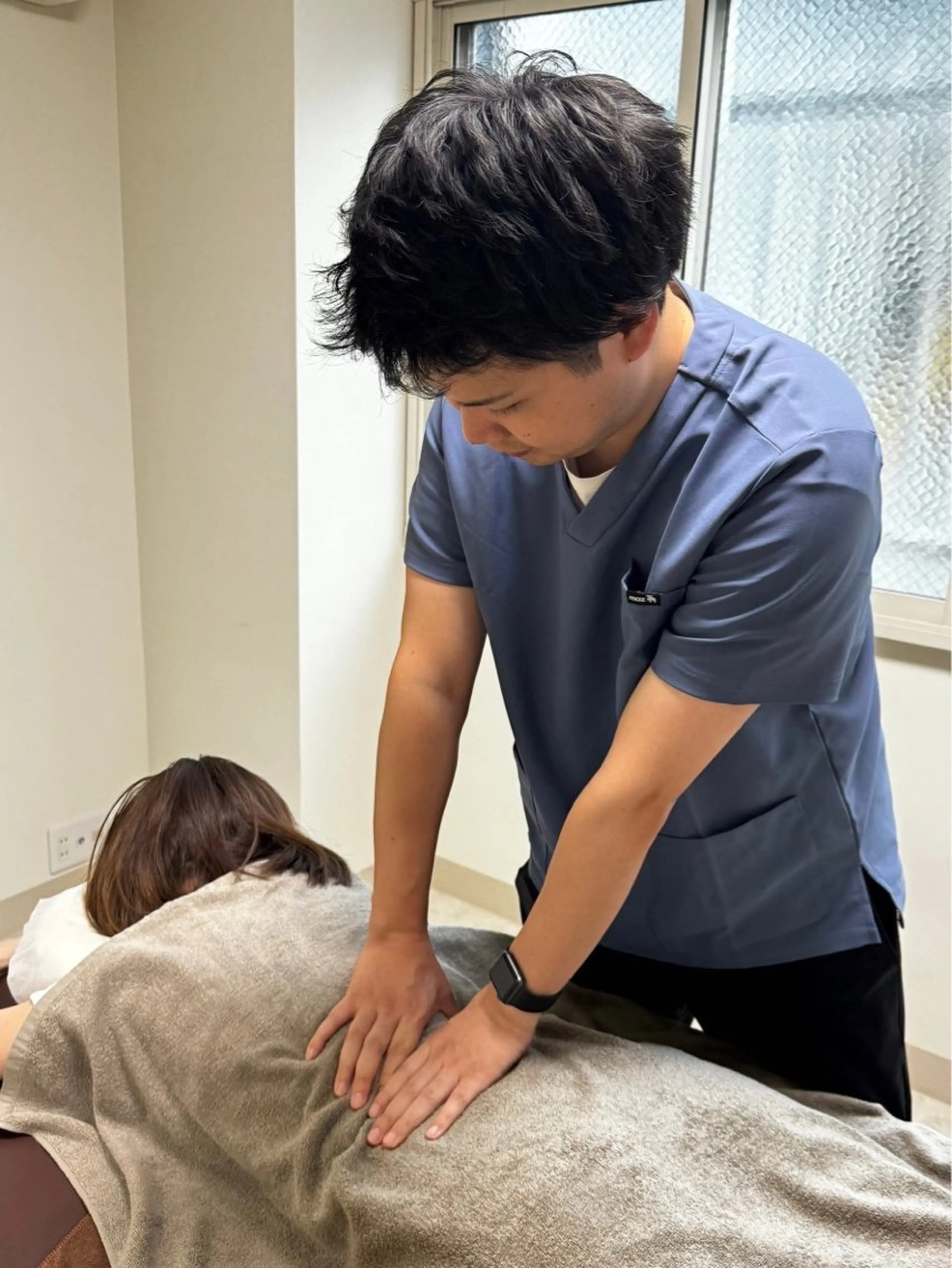 ReNEW鍼灸整骨院所属・美容鍼・小顔矯正・ 整体/神戸　RYOのエステ・リラクイメージ