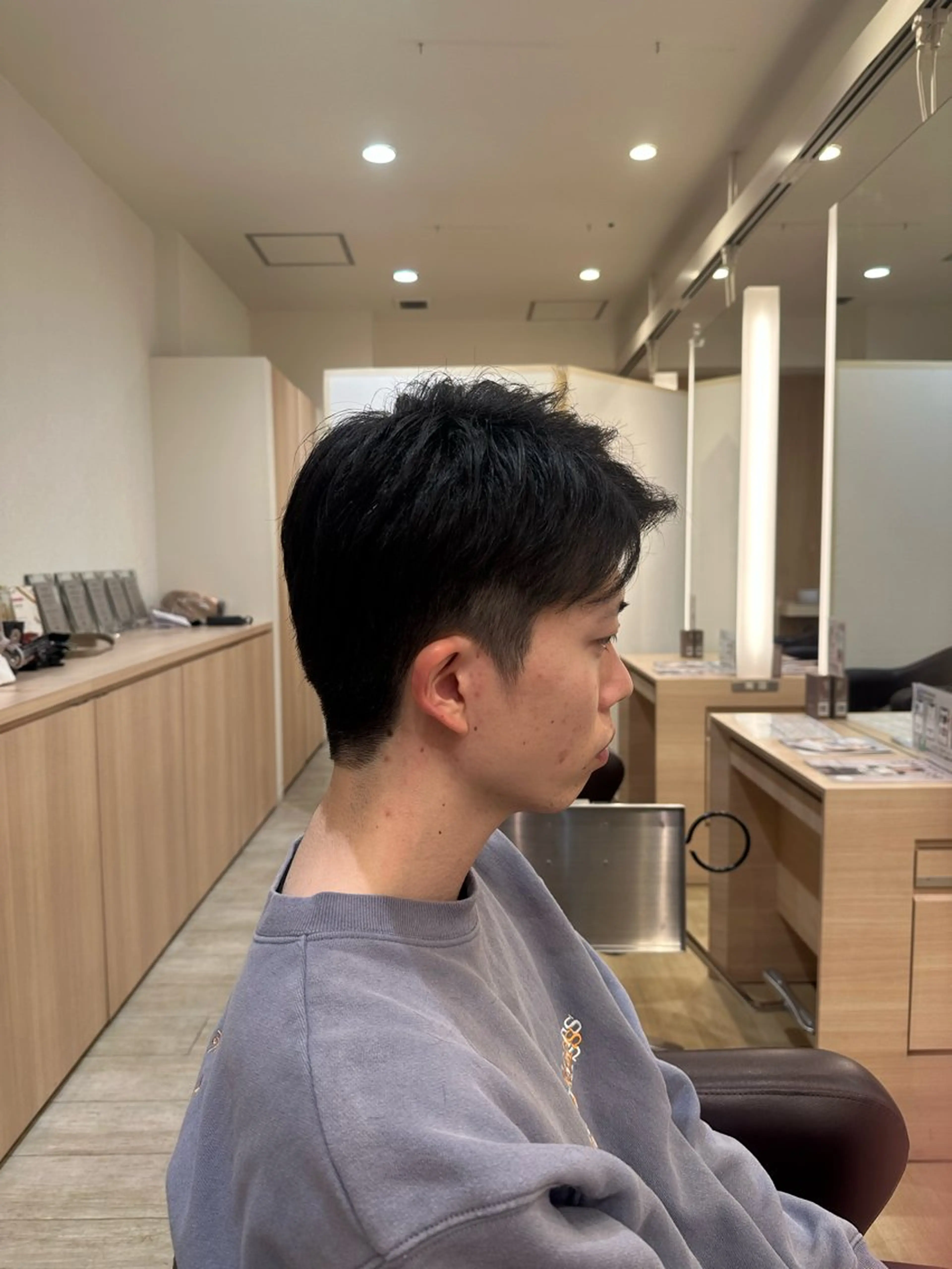 メンズ 村岡 礼菜のヘアスタイル