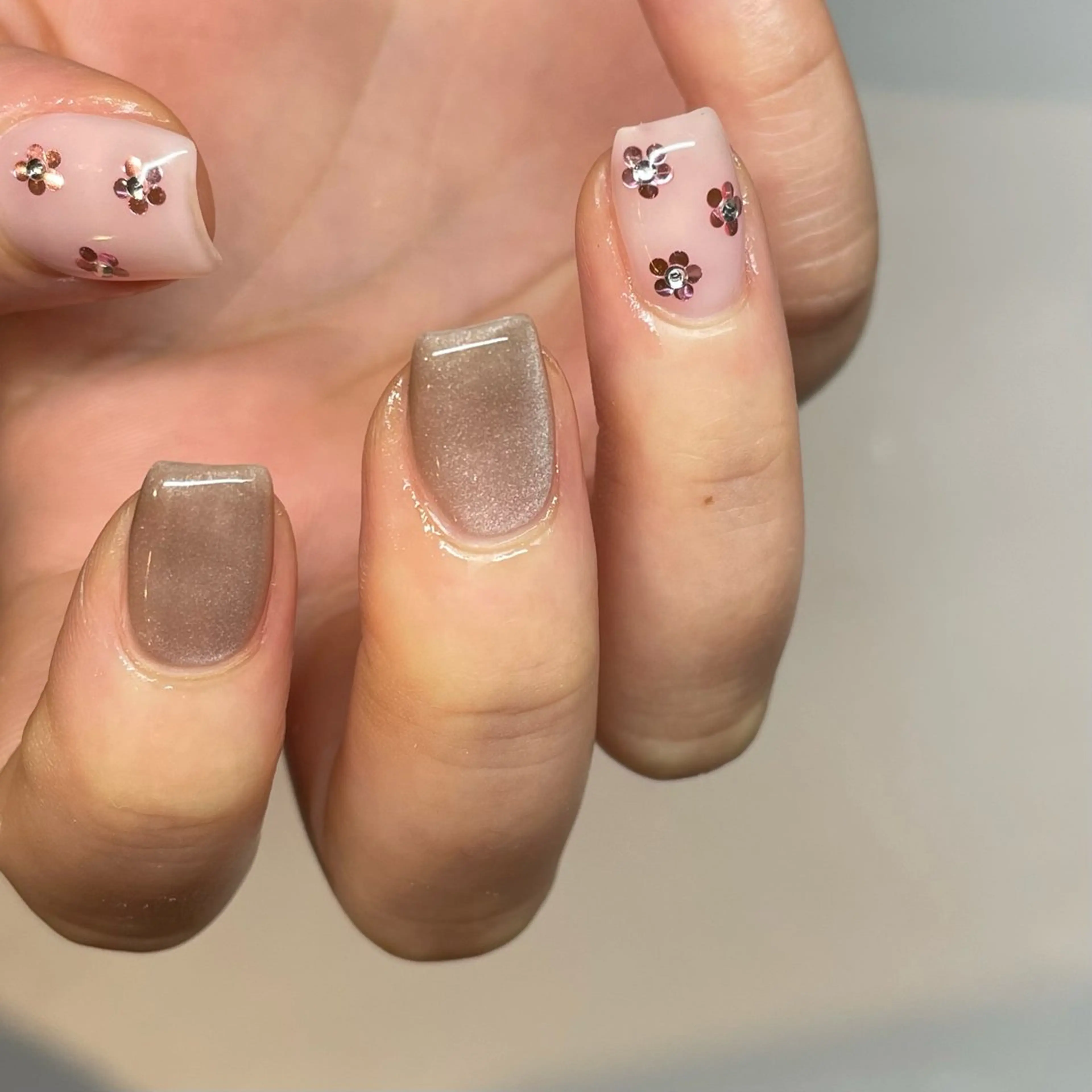 ネイル 持ち込み Manon Yuiのネイルデザイン