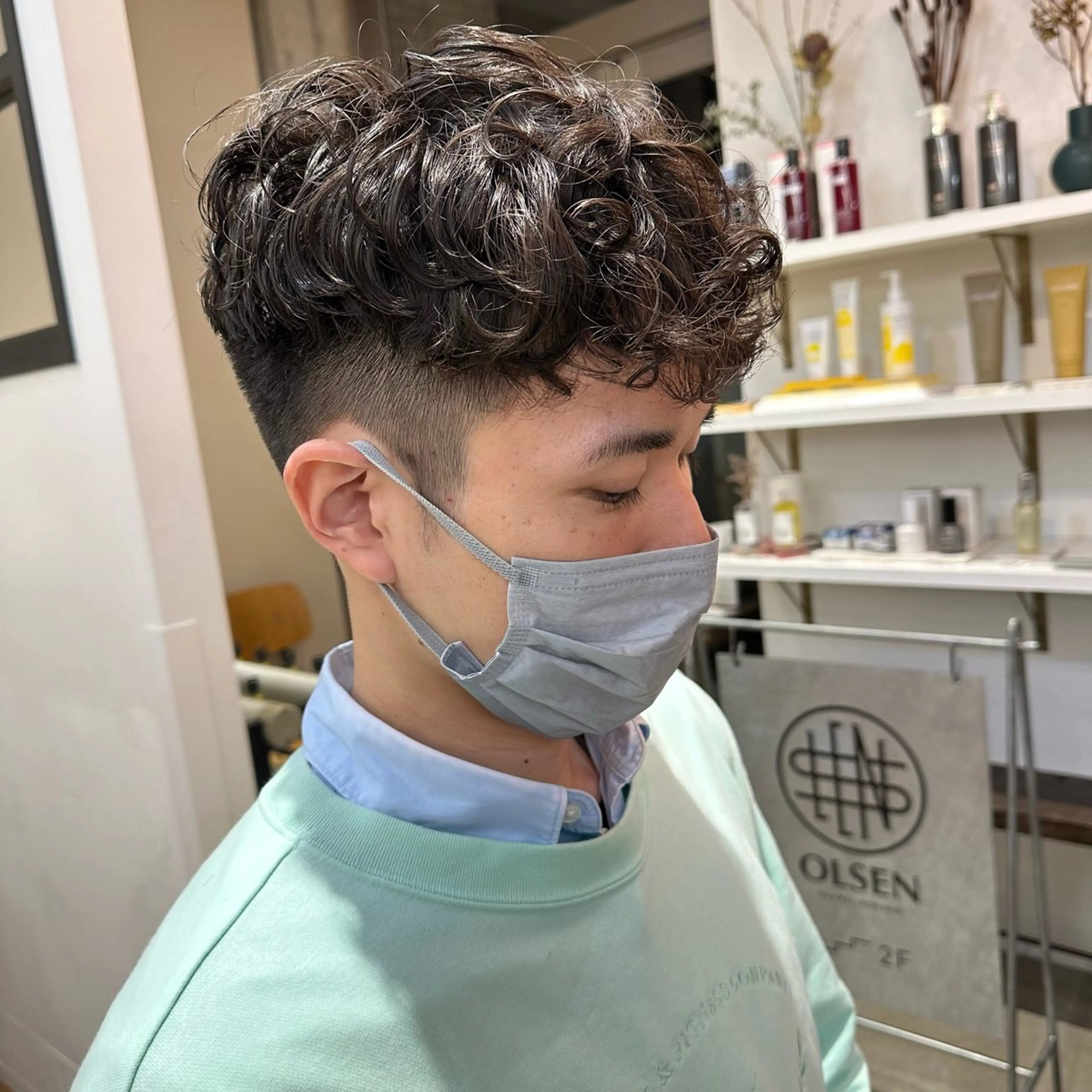 ショート パーマ メンズ メンズパーマ スペインカール さとう あやかのヘアスタイル