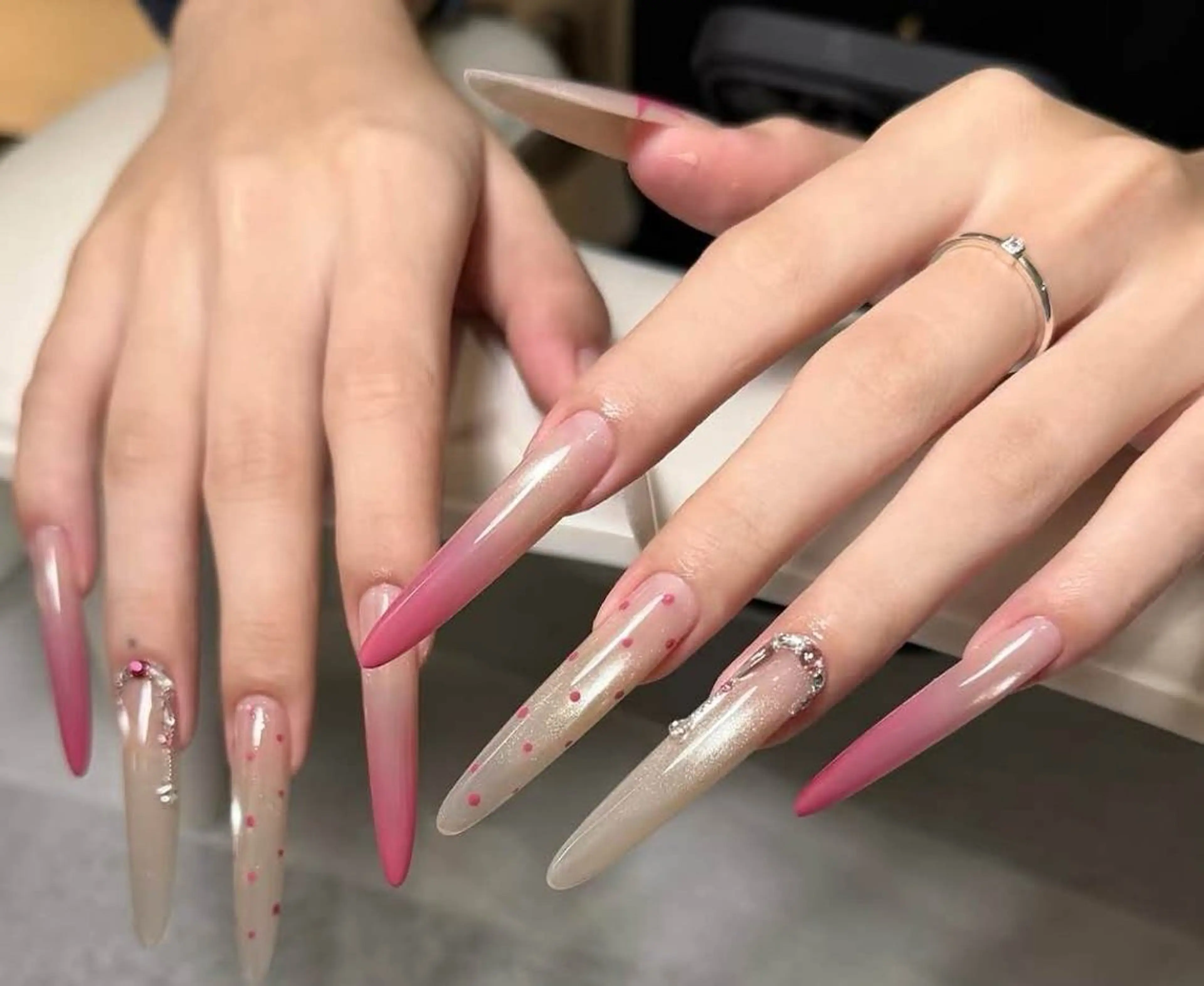 ネイル 小島 千尋のネイルデザイン