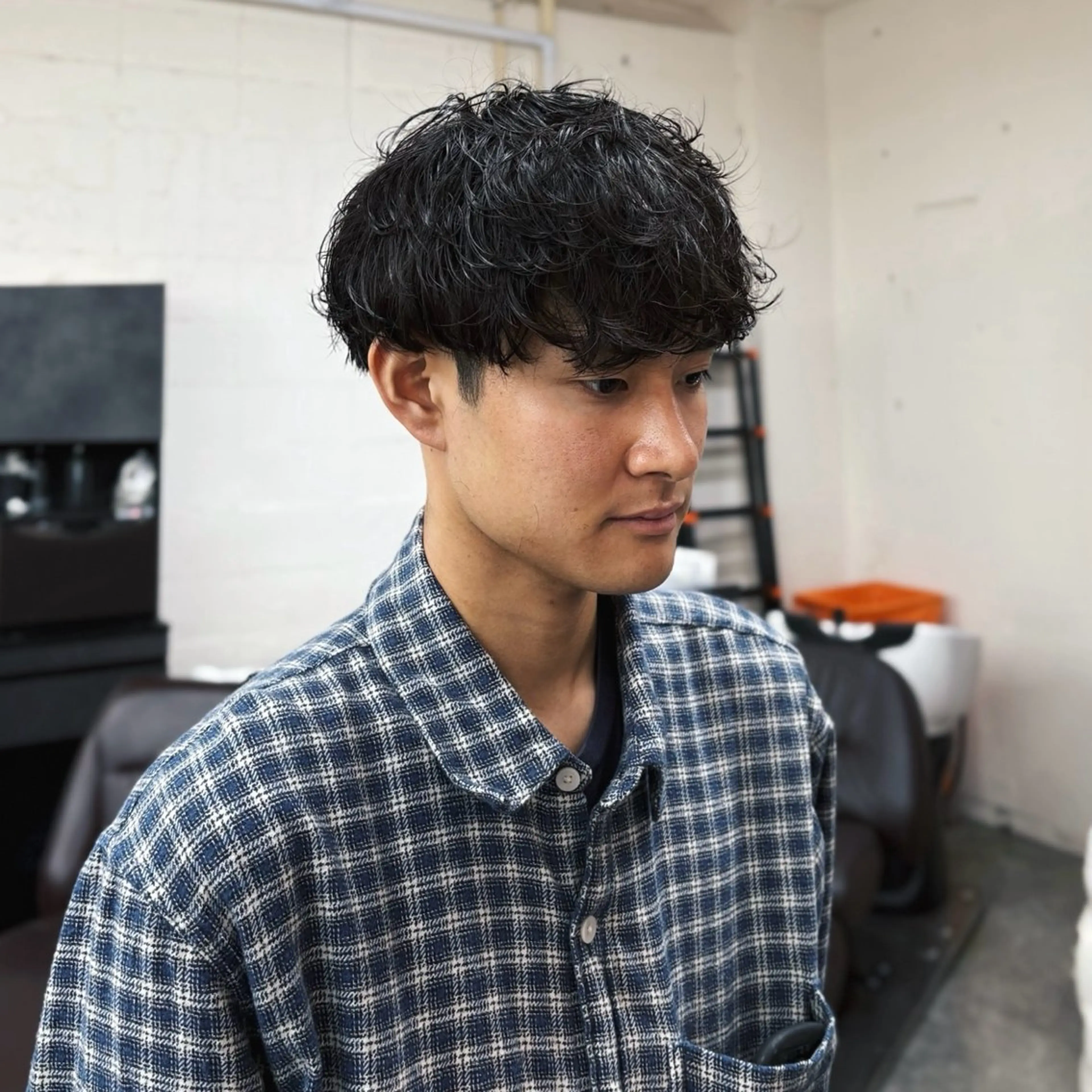 ショート パーマ メンズ 服に合うお洒落ヘア /GLOP リュートのヘアスタイル