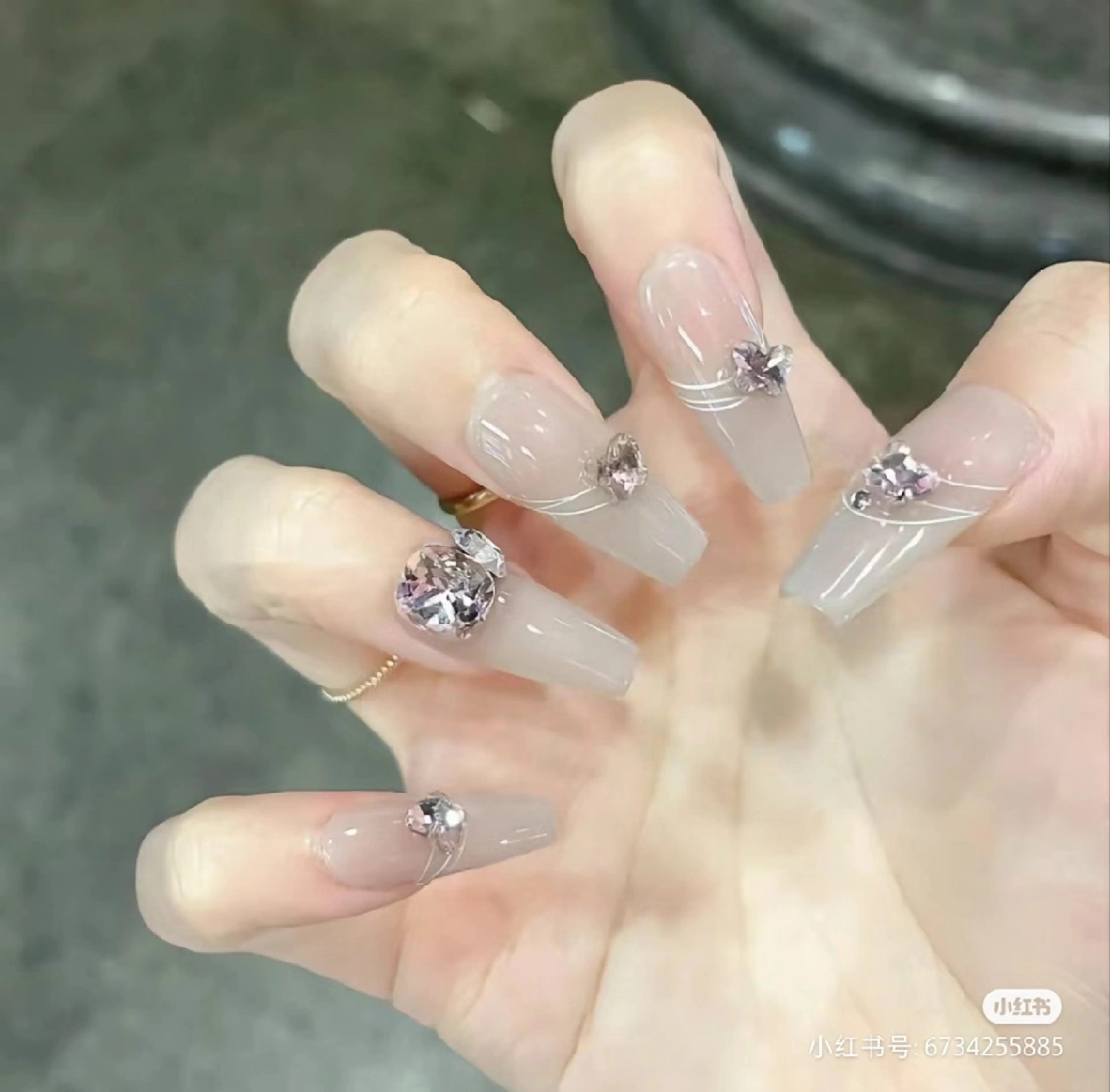 ネイル Theone栄店 田口のネイルデザイン