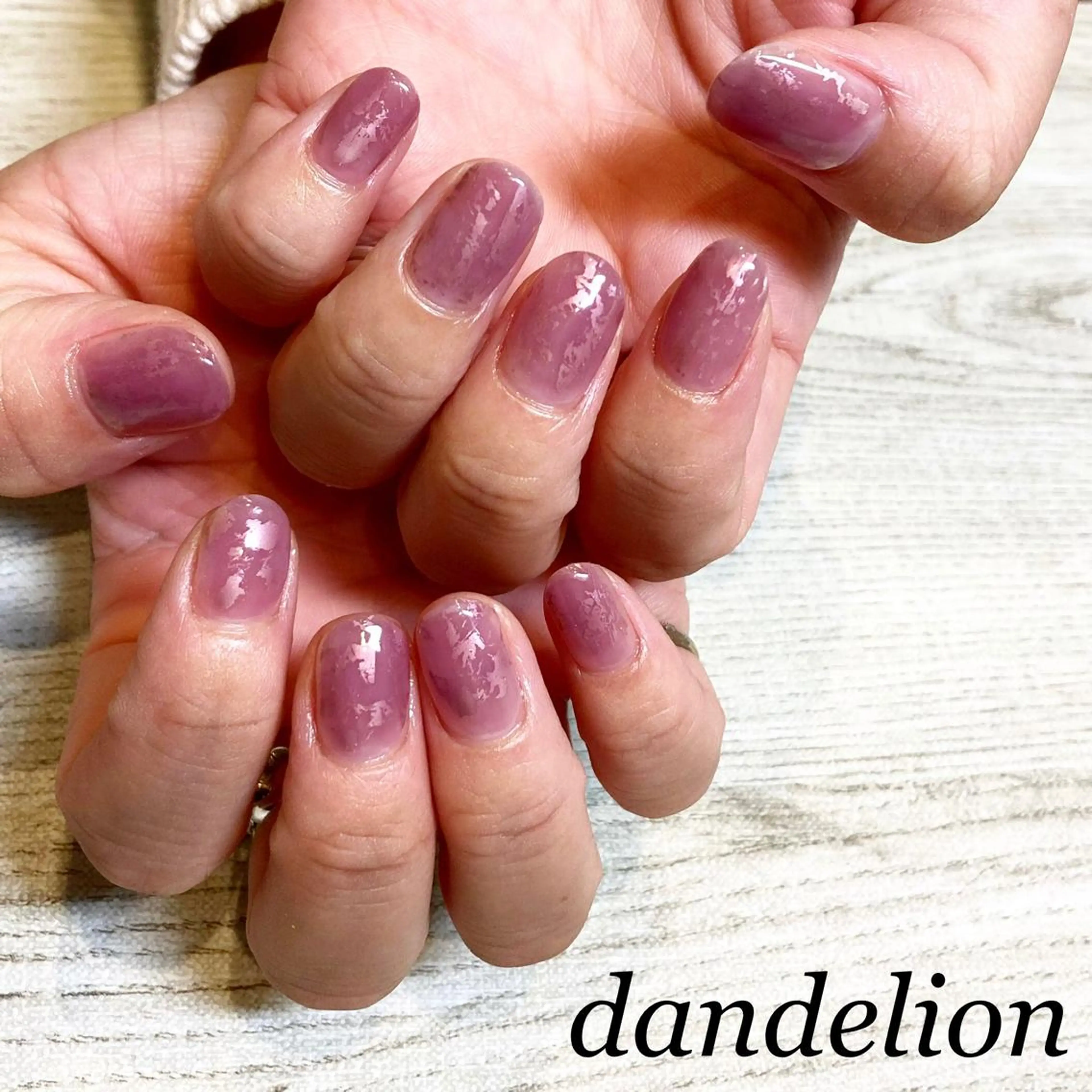 ネイル ハンドネイル ハンドケア dandelion ダンデライオンのネイルデザイン